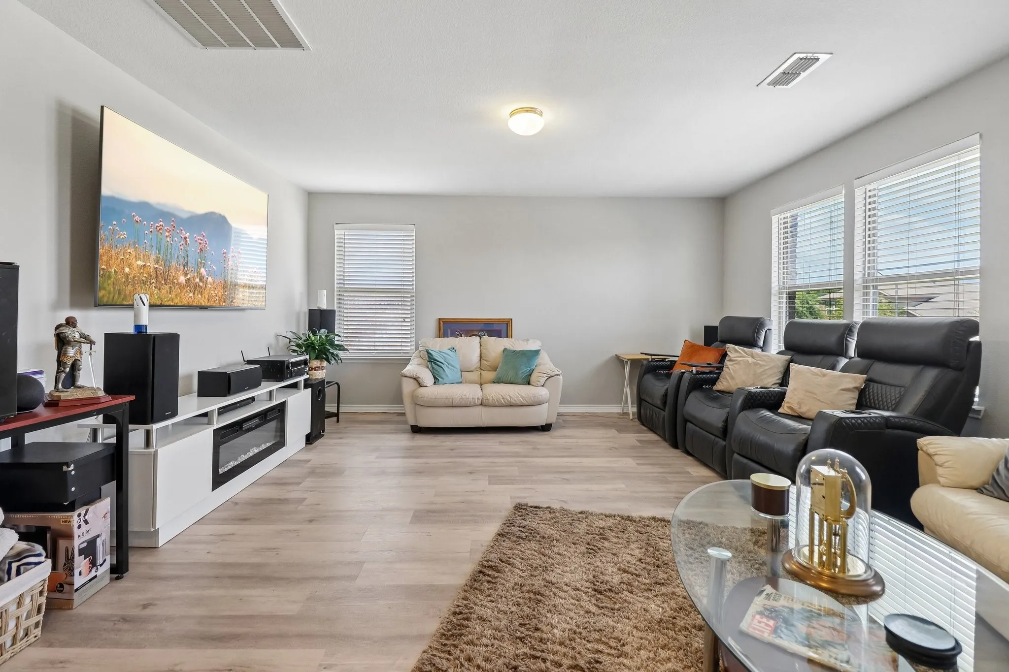 Upstairs Living Area