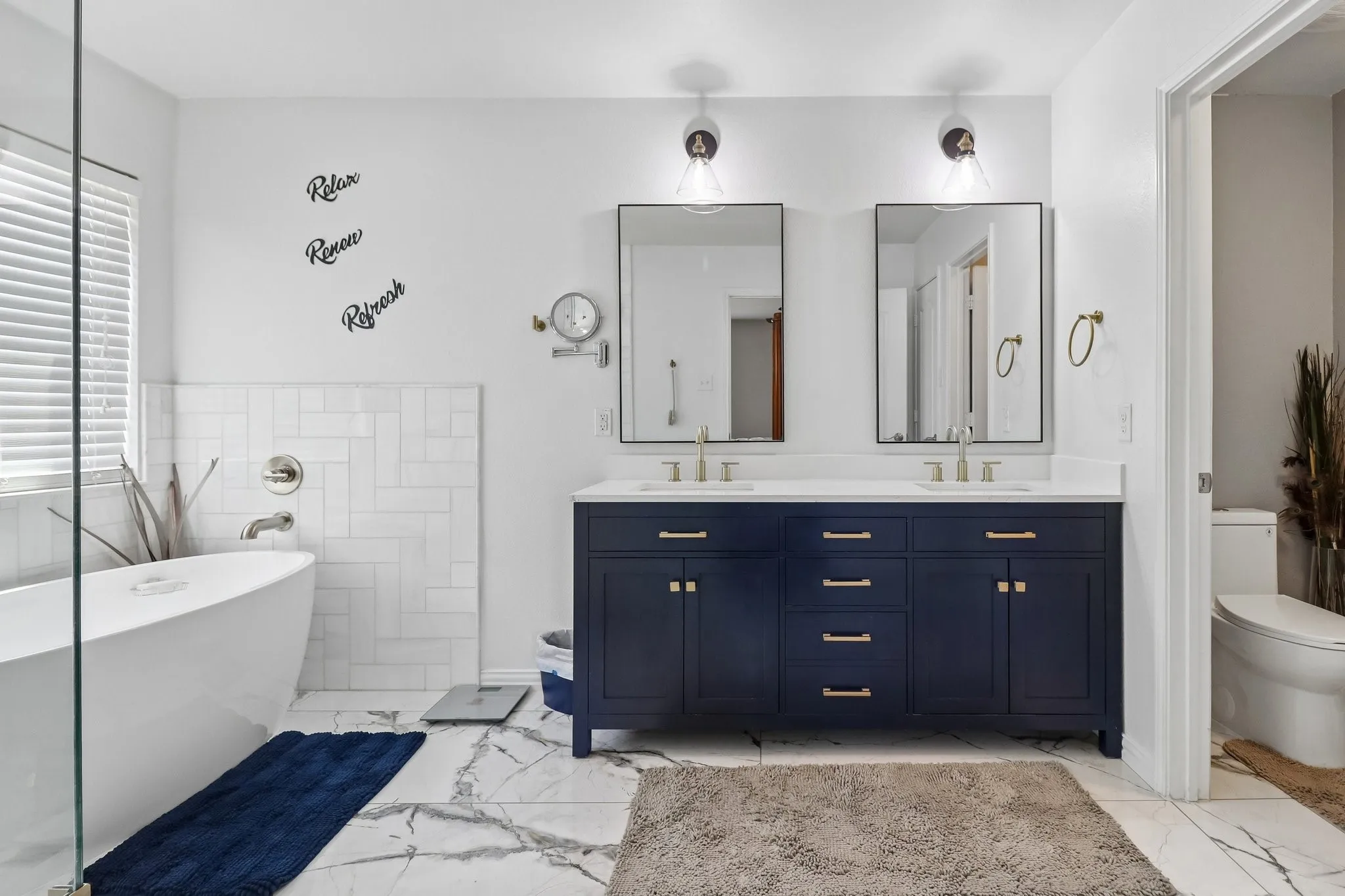 Single Family Residence For Rent in Dallas County , 716 Snowy Orchid Lane, De Soto, Texas 75115, 4 Bedroom, 3 Bathroom, 2 Garage spaces, 2,918 Sqft, built in 2015, mls#21373946, Real Estate Agent in De Soto, Homes For Rent in Dallas county, Homes For Rent in De Soto, Realtor in De Soto Texas, Real Estate Brokerage Independent Realty Texas, Luminita Cordes Realtor