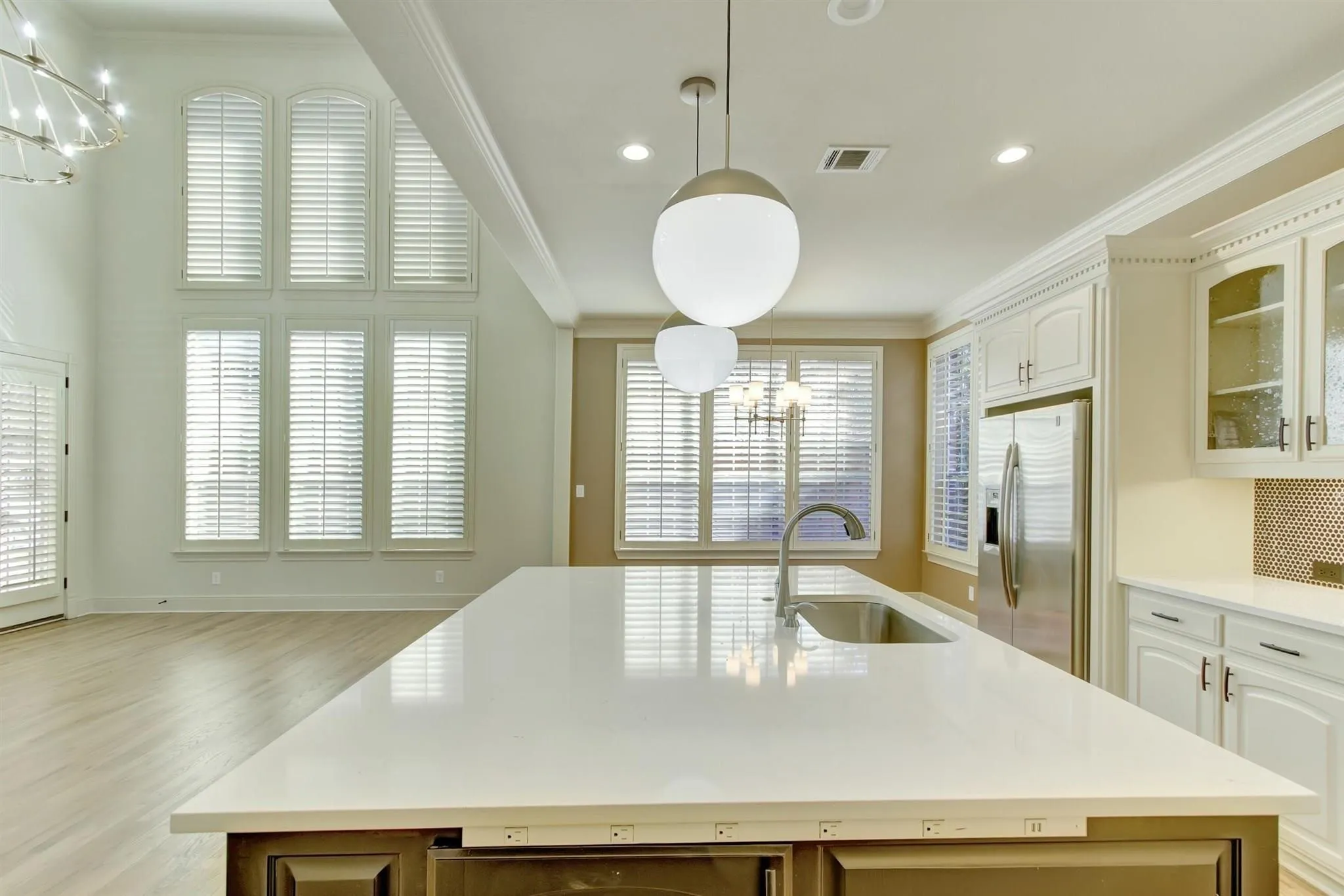 Single Family Residence For Rent in Collin County , 4804 Lofty Lane, Plano, Texas 75093, 4 Bedroom, 4 Bathroom, 2 Garage spaces, 3,353 Sqft, built in 2007, mls#21343432, Real Estate Agent in Plano, Homes For Rent in Collin county, Homes For Rent in Plano, Realtor in Plano Texas, Real Estate Brokerage Independent Realty Texas, Luminita Cordes Realtor