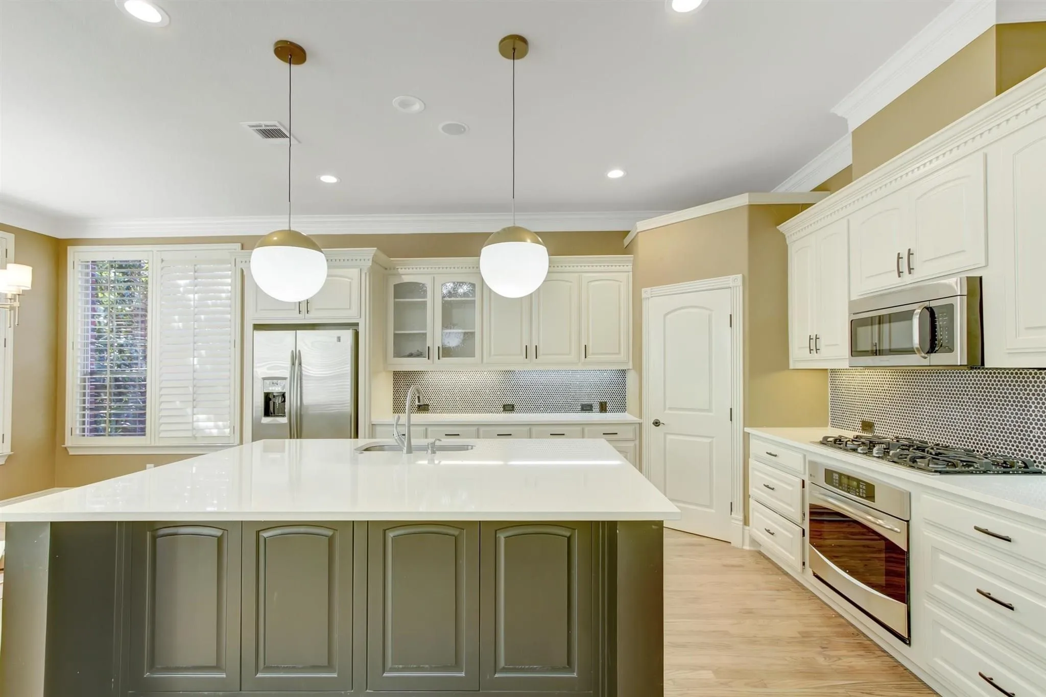 Single Family Residence For Rent in Collin County , 4804 Lofty Lane, Plano, Texas 75093, 4 Bedroom, 4 Bathroom, 2 Garage spaces, 3,353 Sqft, built in 2007, mls#21343432, Real Estate Agent in Plano, Homes For Rent in Collin county, Homes For Rent in Plano, Realtor in Plano Texas, Real Estate Brokerage Independent Realty Texas, Luminita Cordes Realtor