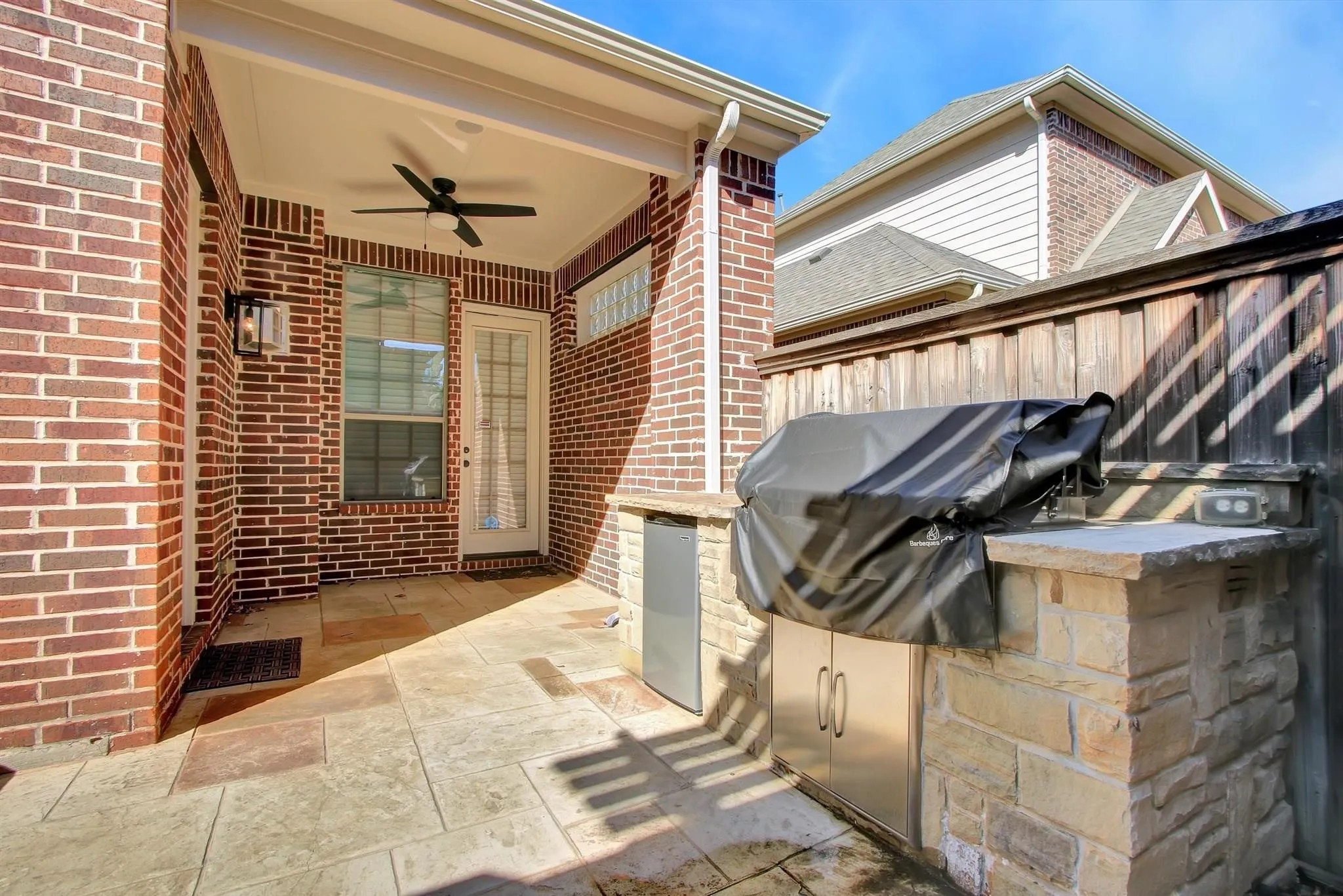 Single Family Residence For Rent in Collin County , 4804 Lofty Lane, Plano, Texas 75093, 4 Bedroom, 4 Bathroom, 2 Garage spaces, 3,353 Sqft, built in 2007, mls#21343432, Real Estate Agent in Plano, Homes For Rent in Collin county, Homes For Rent in Plano, Realtor in Plano Texas, Real Estate Brokerage Independent Realty Texas, Luminita Cordes Realtor