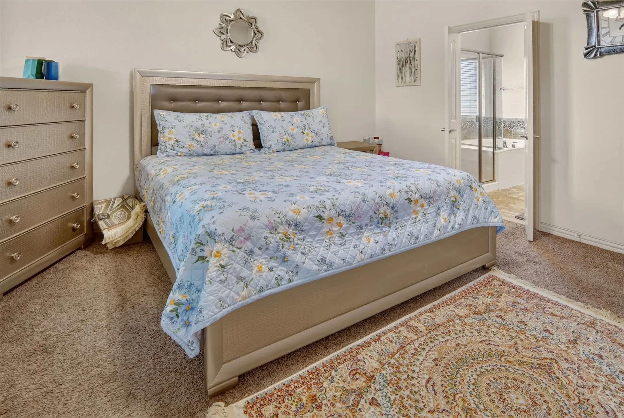 Single Family Residence For Rent in Tarrant County , 9828 Tule Lake Road, Fort Worth, Texas 76177, 4 Bedroom, 4 Bathroom, 2 Garage spaces, 2,846 Sqft, built in 2016, mls#21373612, Real Estate Agent in Fort Worth, Homes For Rent in Tarrant county, Homes For Rent in Fort Worth, Realtor in Fort Worth Texas, Real Estate Brokerage Independent Realty Texas, Luminita Cordes Realtor