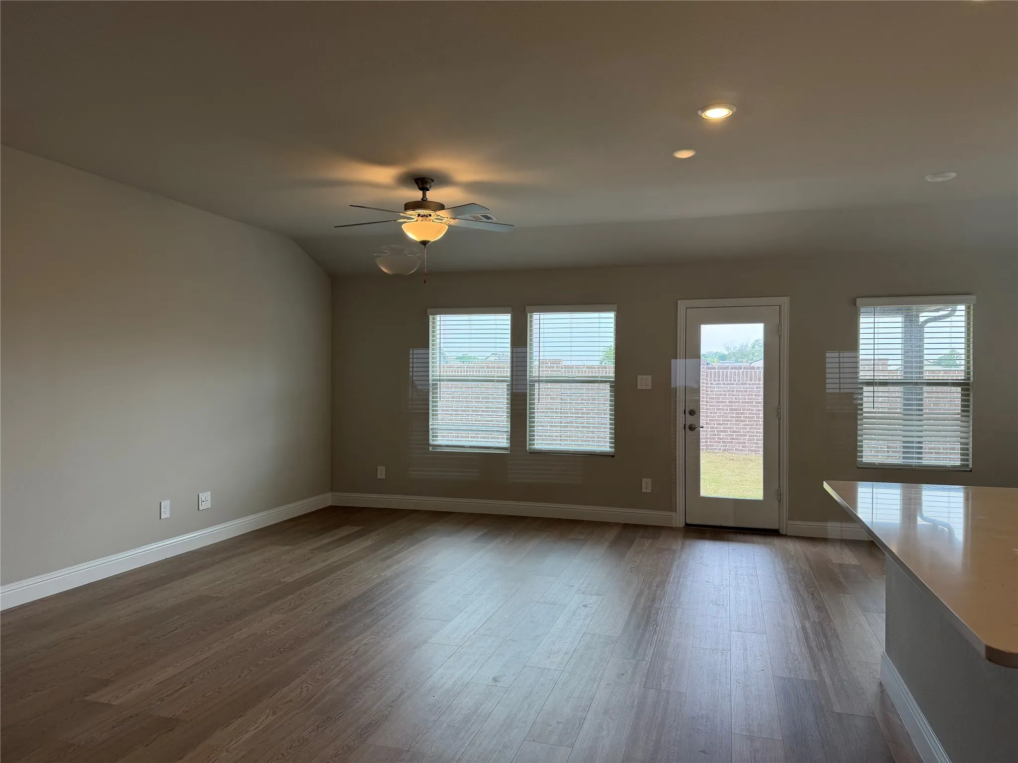 Single Family Residence For Rent in Collin County , 1093 Eagle Run Lane, Lavon, Texas 75166, 4 Bedroom, 3 Bathroom, 2 Garage spaces, 2,709 Sqft, built in 2024, mls#21374818, Real Estate Agent in Lavon, Homes For Rent in Collin county, Homes For Rent in Lavon, Realtor in Lavon Texas, Real Estate Brokerage Independent Realty Texas, Luminita Cordes Realtor