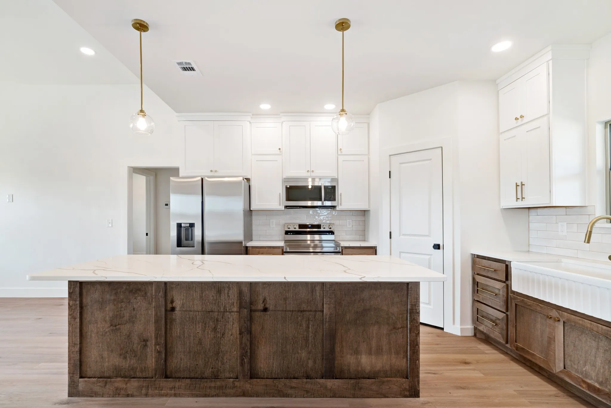 Single Family Residence For Sale in Lamar County , 225 Private Road 33083, Sumner, Texas 75486, 3 Bedroom, 2 Bathroom, Garage spaces, 1,500 Sqft, built in 2026, mls#21374775, Real Estate Agent in Sumner, Homes For Sale in Lamar county, Homes For Sale in Sumner, Realtor in Sumner Texas, Real Estate Brokerage Independent Realty Texas, Luminita Cordes Realtor