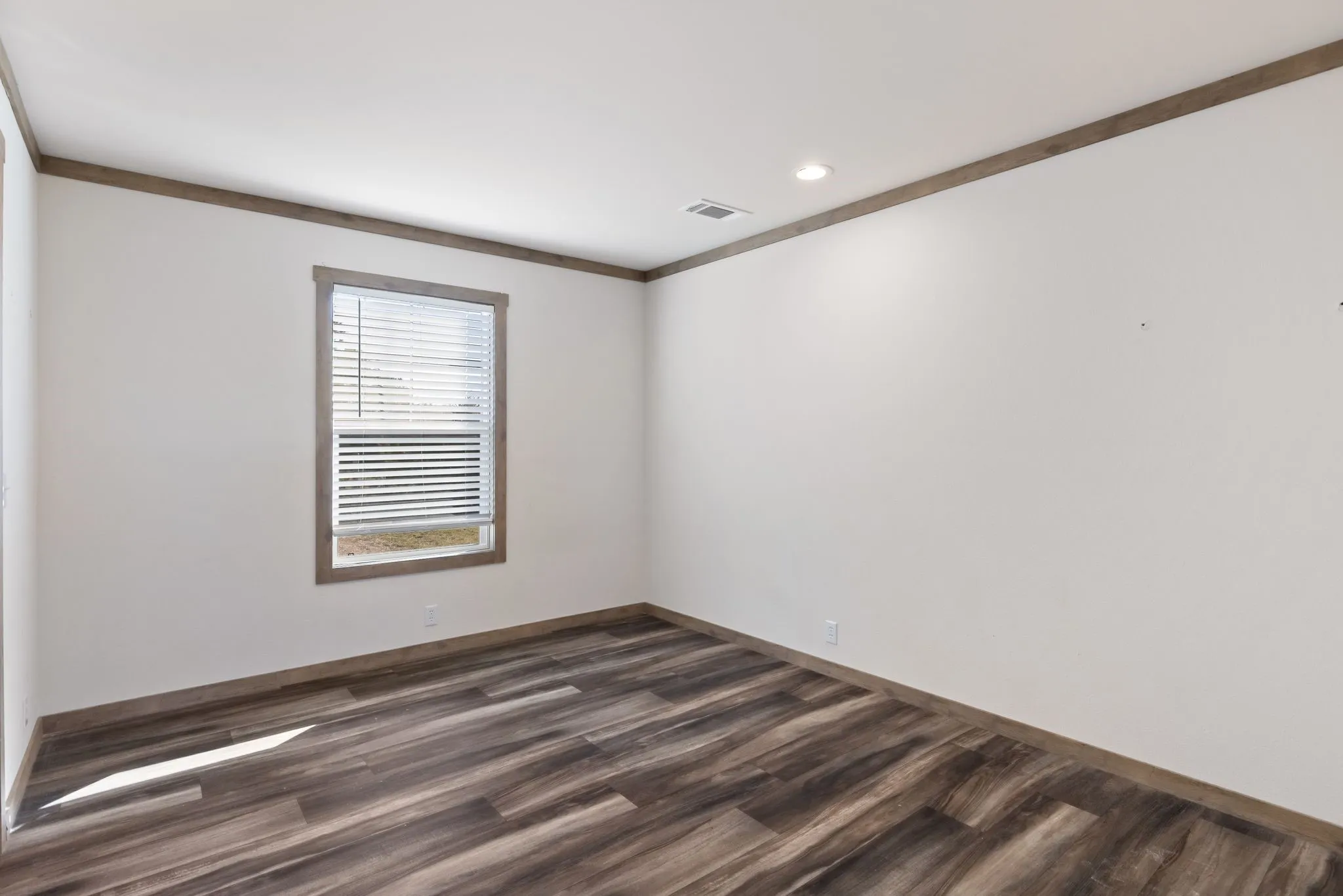 Mobile Home For Sale in Hopkins County , 3983 County Road 4744, Sulphur Springs, Texas 75482, 4 Bedroom, 2 Bathroom, Garage spaces, 1,456 Sqft, built in 2023, mls#21374772, Real Estate Agent in Sulphur Springs, Homes For Sale in Hopkins county, Homes For Sale in Sulphur Springs, Realtor in Sulphur Springs Texas, Real Estate Brokerage Independent Realty Texas, Luminita Cordes Realtor