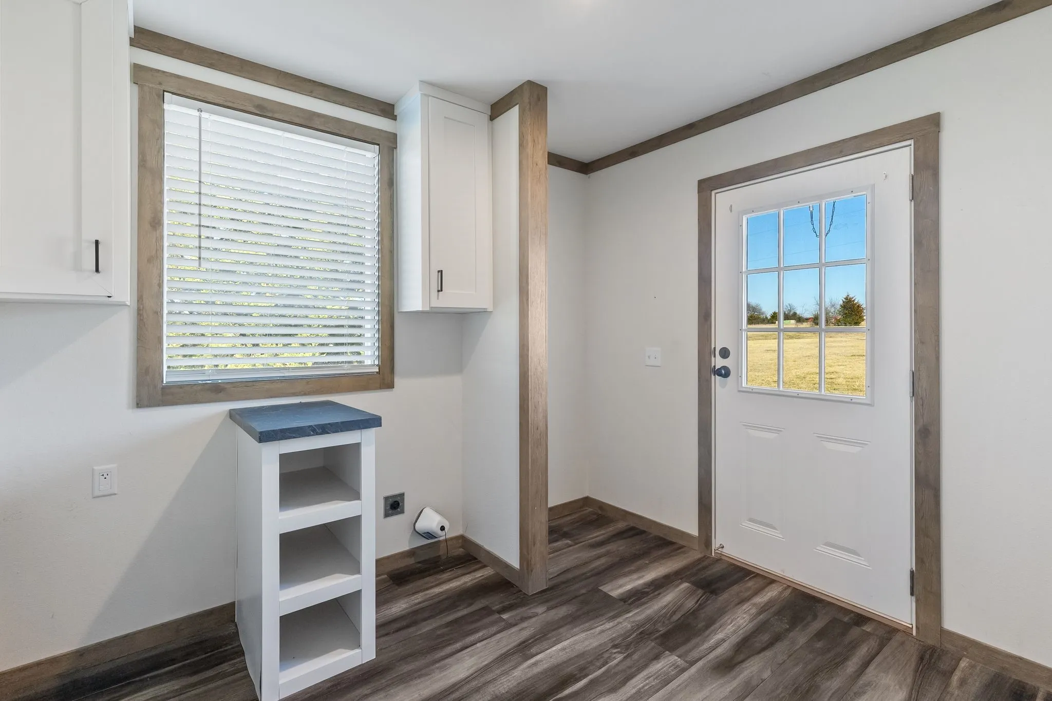 Mobile Home For Sale in Hopkins County , 3983 County Road 4744, Sulphur Springs, Texas 75482, 4 Bedroom, 2 Bathroom, Garage spaces, 1,456 Sqft, built in 2023, mls#21374772, Real Estate Agent in Sulphur Springs, Homes For Sale in Hopkins county, Homes For Sale in Sulphur Springs, Realtor in Sulphur Springs Texas, Real Estate Brokerage Independent Realty Texas, Luminita Cordes Realtor