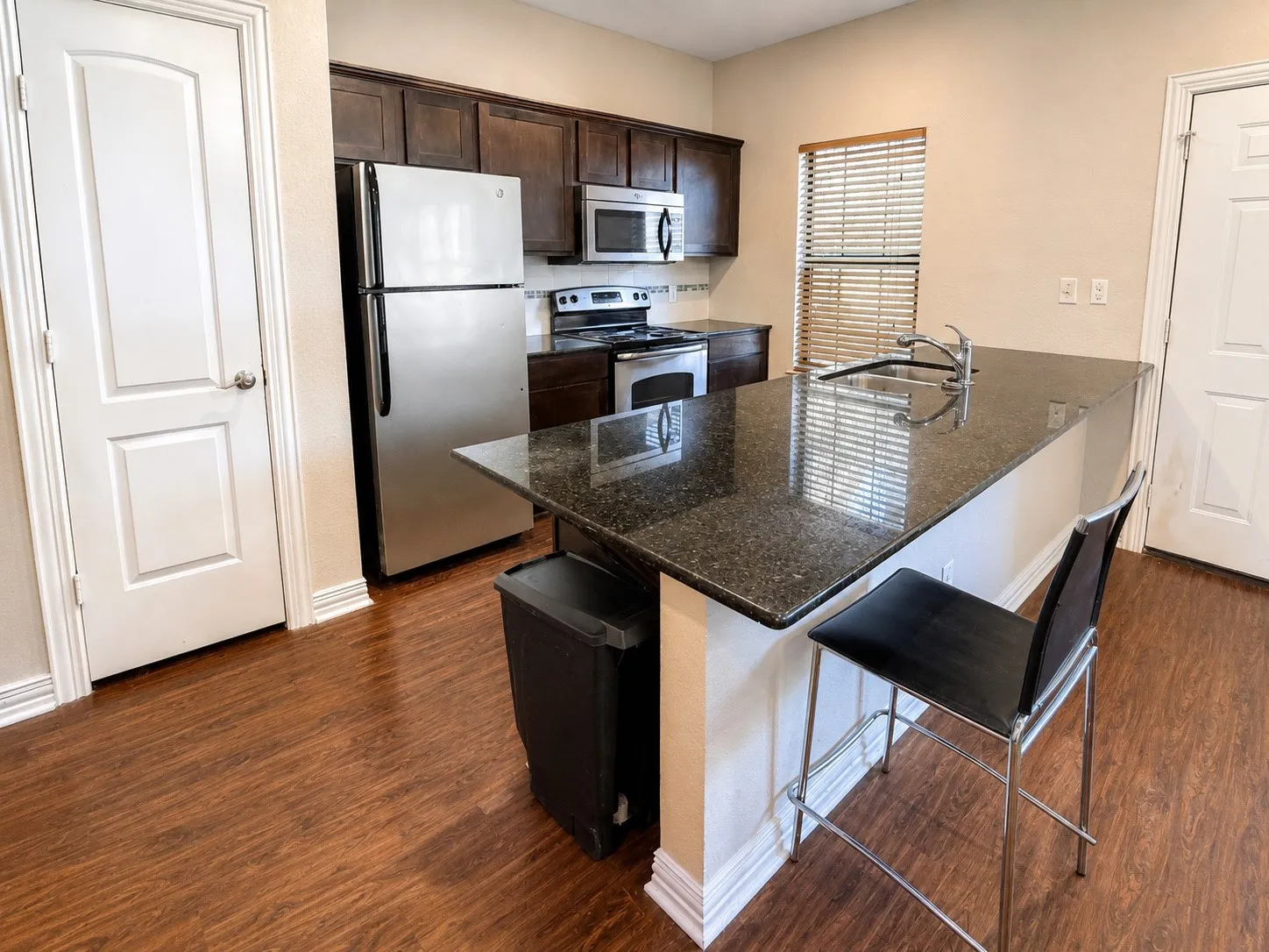 Condominium For Sale in Mc Lennan County , 2410 S 2nd Street 1374, Waco, Texas 76706, 4 Bedroom, 5 Bathroom, Garage spaces, 1,495 Sqft, built in 2013, mls#21372455, Real Estate Agent in Waco, Homes For Sale in Mc Lennan county, Homes For Sale in Waco, Realtor in Waco Texas, Real Estate Brokerage Independent Realty Texas, Luminita Cordes Realtor