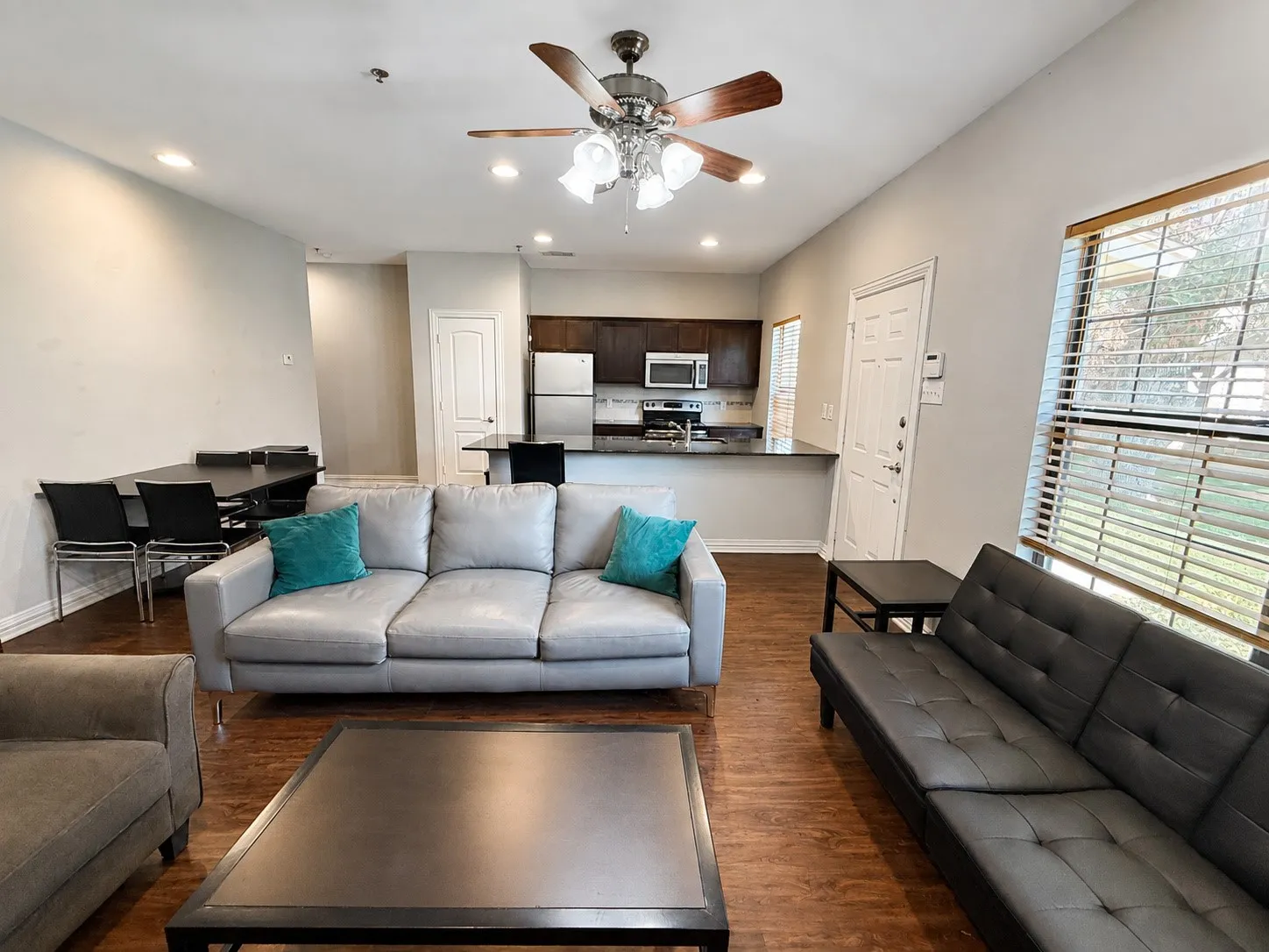 Condominium For Sale in Mc Lennan County , 2410 S 2nd Street 1374, Waco, Texas 76706, 4 Bedroom, 5 Bathroom, Garage spaces, 1,495 Sqft, built in 2013, mls#21372455, Real Estate Agent in Waco, Homes For Sale in Mc Lennan county, Homes For Sale in Waco, Realtor in Waco Texas, Real Estate Brokerage Independent Realty Texas, Luminita Cordes Realtor