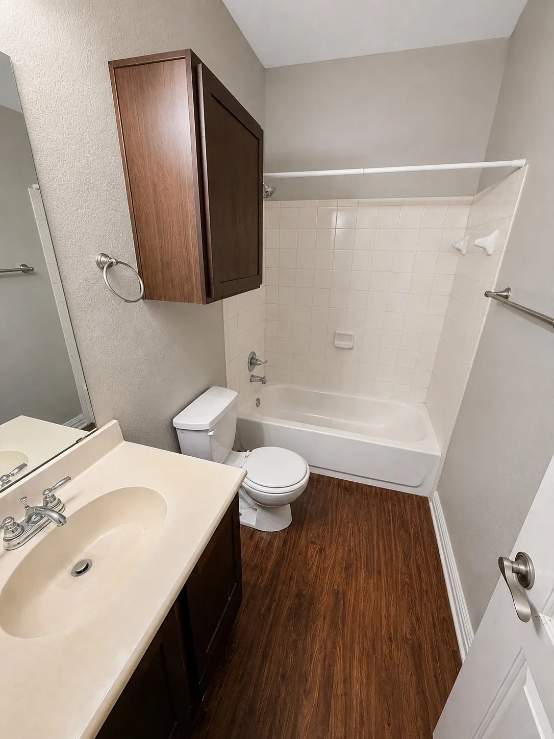 Condominium For Sale in Mc Lennan County , 2410 S 2nd Street 1374, Waco, Texas 76706, 4 Bedroom, 5 Bathroom, Garage spaces, 1,495 Sqft, built in 2013, mls#21372455, Real Estate Agent in Waco, Homes For Sale in Mc Lennan county, Homes For Sale in Waco, Realtor in Waco Texas, Real Estate Brokerage Independent Realty Texas, Luminita Cordes Realtor