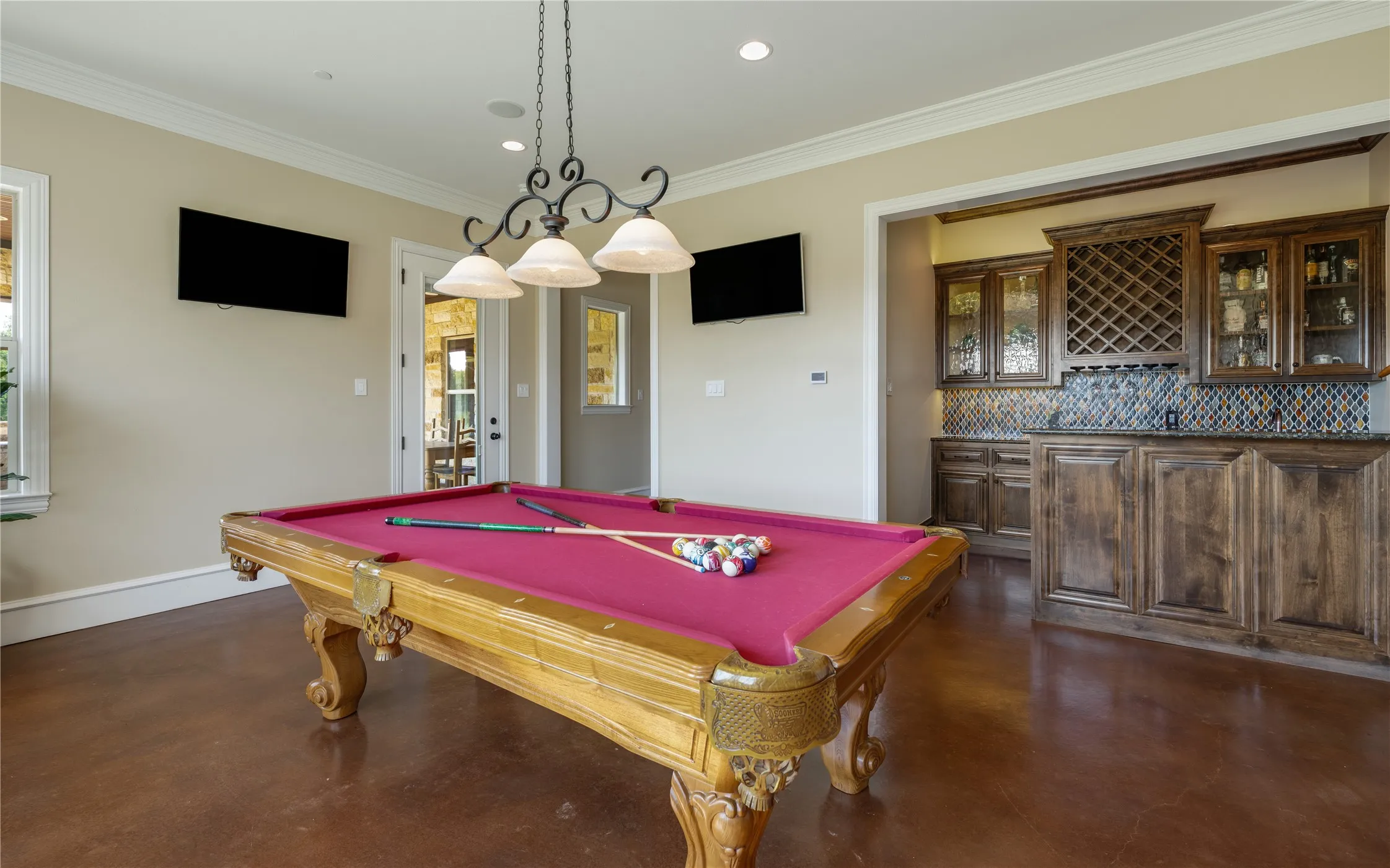 Single Family Residence For Sale in Dallas County , 218 Tanner Creek Circle, Sunnyvale, Texas 75182, 5 Bedroom, 6 Bathroom, 5 Garage spaces, 5,921 Sqft, built in 2014, mls#21374774, Real Estate Agent in Sunnyvale, Homes For Sale in Dallas county, Homes For Sale in Sunnyvale, Realtor in Sunnyvale Texas, Real Estate Brokerage Independent Realty Texas, Luminita Cordes Realtor