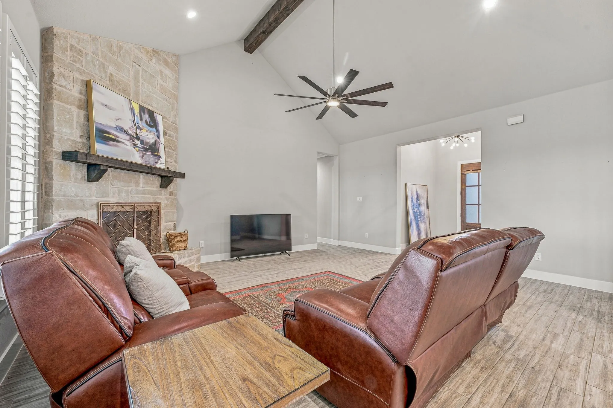 Single Family Residence For Sale in Johnson County , 212 Buena Vista Drive, Godley, Texas 76044, 4 Bedroom, 3 Bathroom, 3 Garage spaces, 2,867 Sqft, built in 2021, mls#21373148, Real Estate Agent in Godley, Homes For Sale in Johnson county, Homes For Sale in Godley, Realtor in Godley Texas, Real Estate Brokerage Independent Realty Texas, Luminita Cordes Realtor