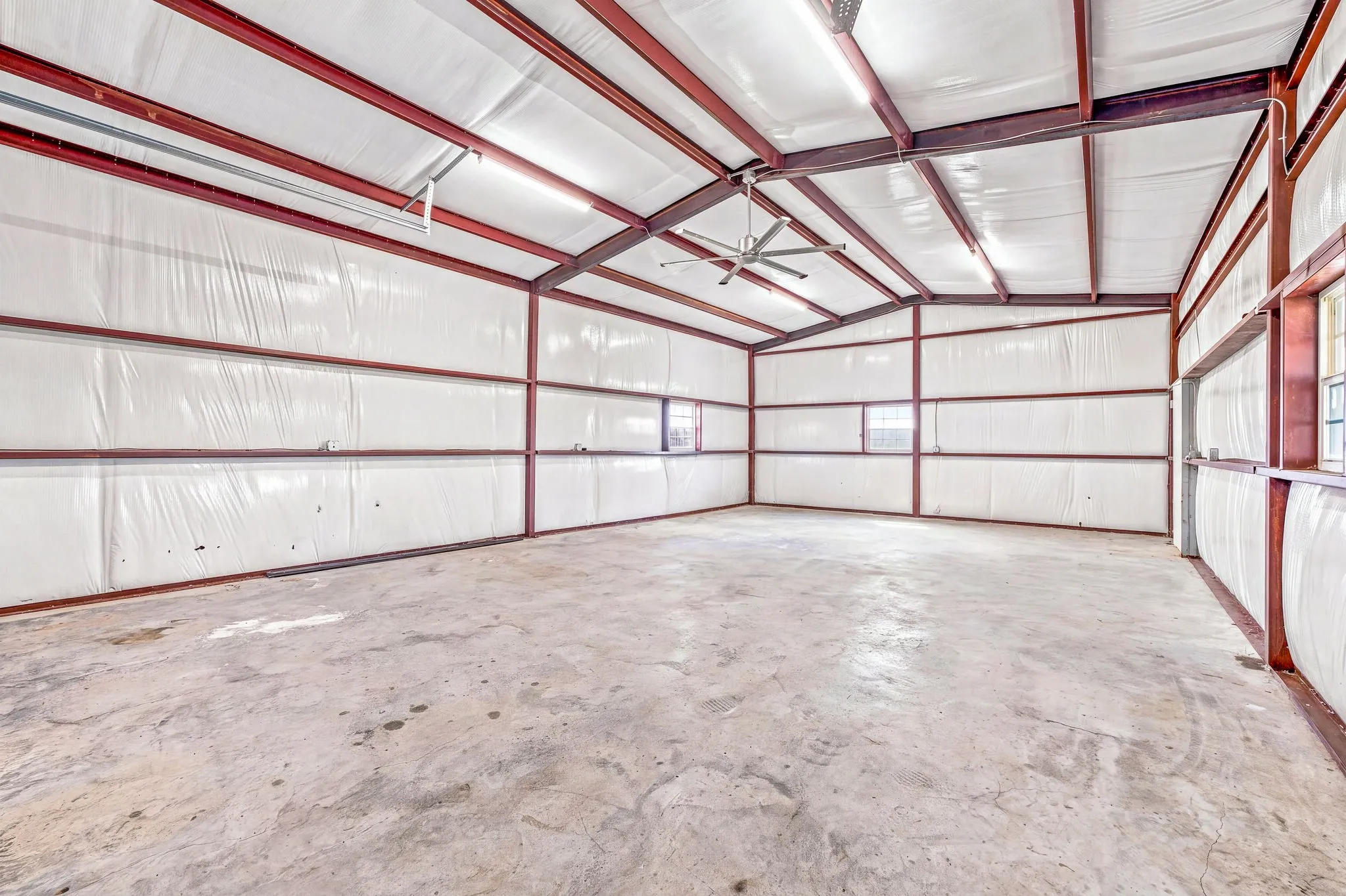 Single Family Residence For Sale in Johnson County , 212 Buena Vista Drive, Godley, Texas 76044, 4 Bedroom, 3 Bathroom, 3 Garage spaces, 2,867 Sqft, built in 2021, mls#21373148, Real Estate Agent in Godley, Homes For Sale in Johnson county, Homes For Sale in Godley, Realtor in Godley Texas, Real Estate Brokerage Independent Realty Texas, Luminita Cordes Realtor