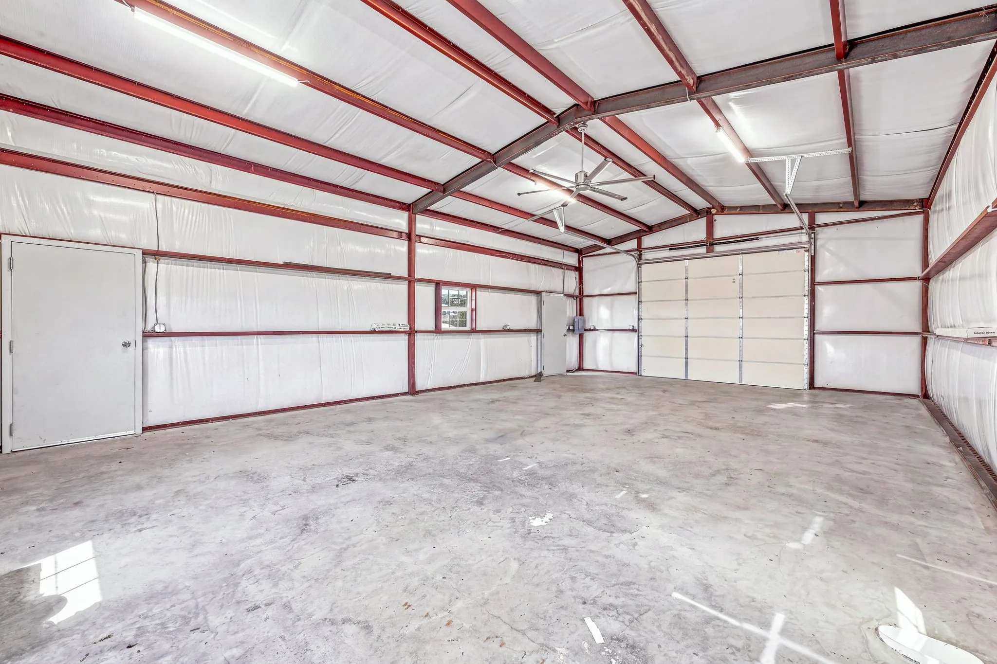 Single Family Residence For Sale in Johnson County , 212 Buena Vista Drive, Godley, Texas 76044, 4 Bedroom, 3 Bathroom, 3 Garage spaces, 2,867 Sqft, built in 2021, mls#21373148, Real Estate Agent in Godley, Homes For Sale in Johnson county, Homes For Sale in Godley, Realtor in Godley Texas, Real Estate Brokerage Independent Realty Texas, Luminita Cordes Realtor