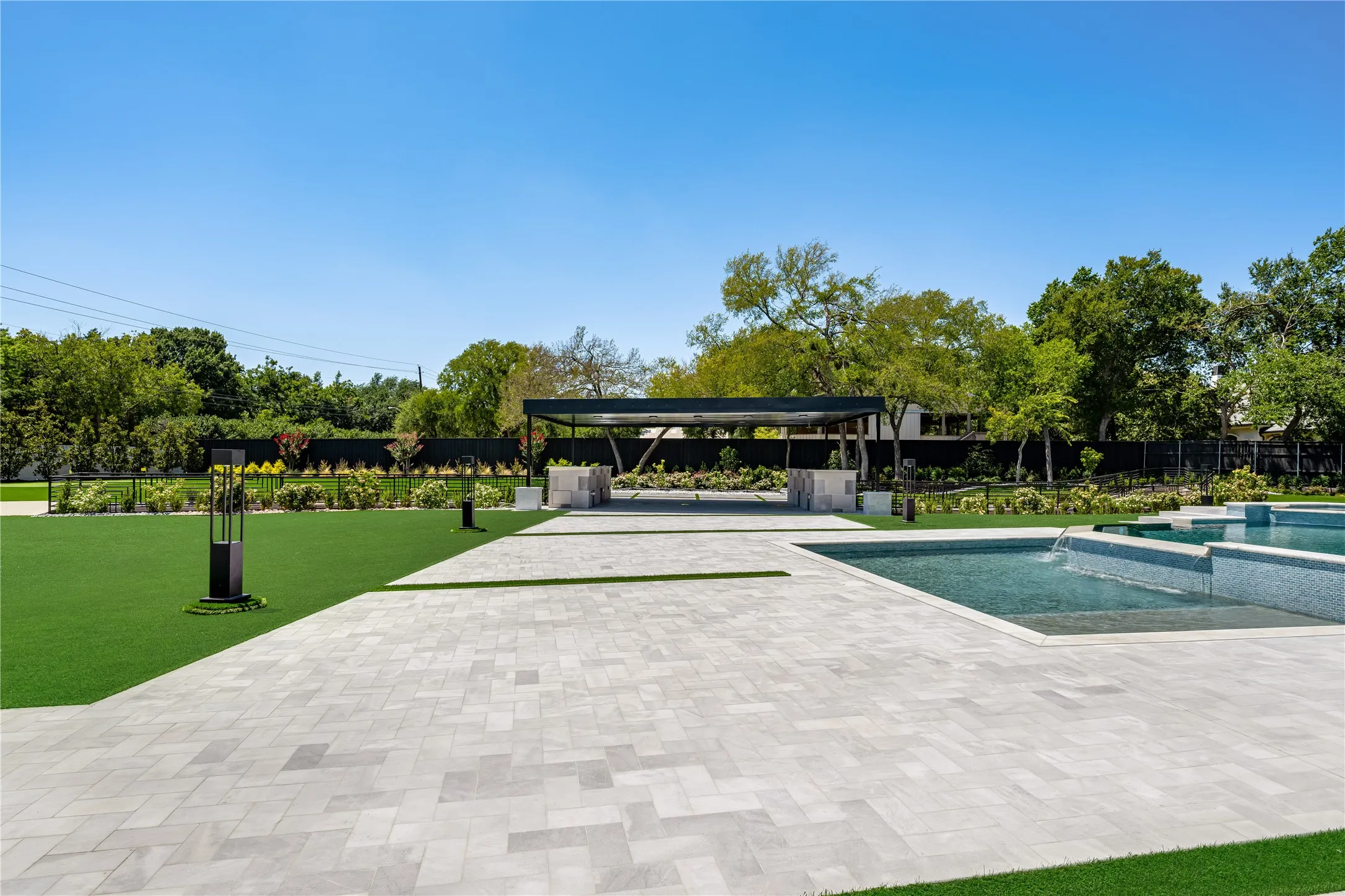 Single Family Residence For Sale in Dallas County , 10011 Lennox Lane, Dallas, Texas 75229, 6 Bedroom, 9 Bathroom, 4 Garage spaces, 11,460 Sqft, built in 2026, mls#21357968, Real Estate Agent in Dallas, Homes For Sale in Dallas county, Homes For Sale in Dallas, Realtor in Dallas Texas, Real Estate Brokerage Independent Realty Texas, Luminita Cordes Realtor