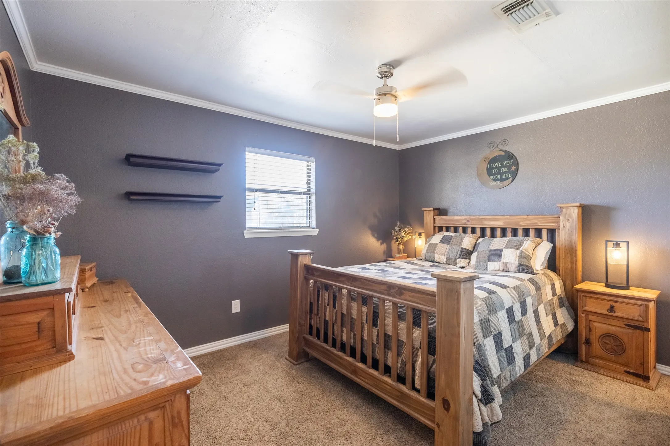 Single Family Residence For Sale in Taylor County , 1948 Elmdale Road S, Abilene, Texas 79602, 3 Bedroom, 2 Bathroom, 2 Garage spaces, 1,396 Sqft, built in 1978, mls#21368284, Real Estate Agent in Abilene, Homes For Sale in Taylor county, Homes For Sale in Abilene, Realtor in Abilene Texas, Real Estate Brokerage Independent Realty Texas, Luminita Cordes Realtor