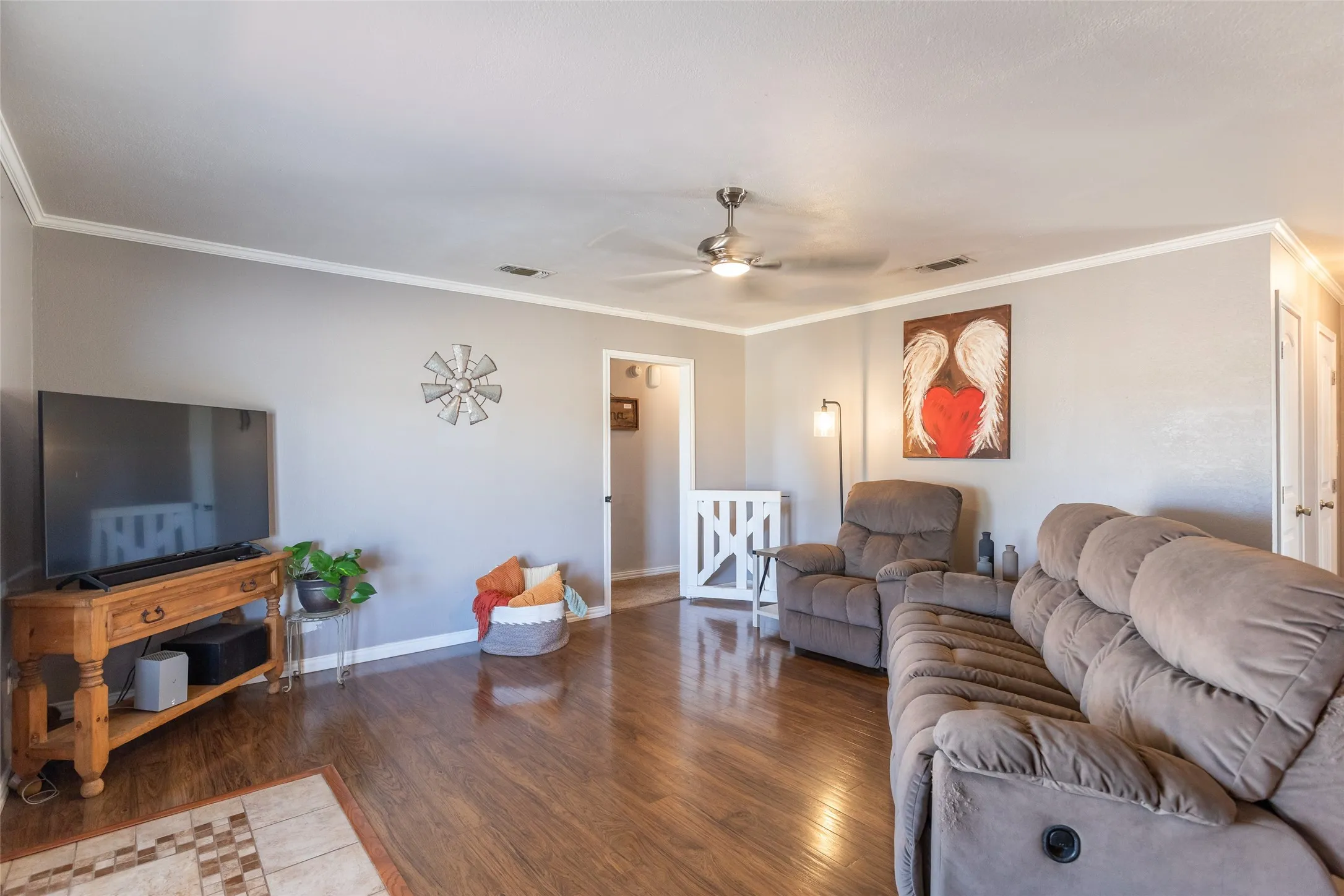 Single Family Residence For Sale in Taylor County , 1948 Elmdale Road S, Abilene, Texas 79602, 3 Bedroom, 2 Bathroom, 2 Garage spaces, 1,396 Sqft, built in 1978, mls#21368284, Real Estate Agent in Abilene, Homes For Sale in Taylor county, Homes For Sale in Abilene, Realtor in Abilene Texas, Real Estate Brokerage Independent Realty Texas, Luminita Cordes Realtor
