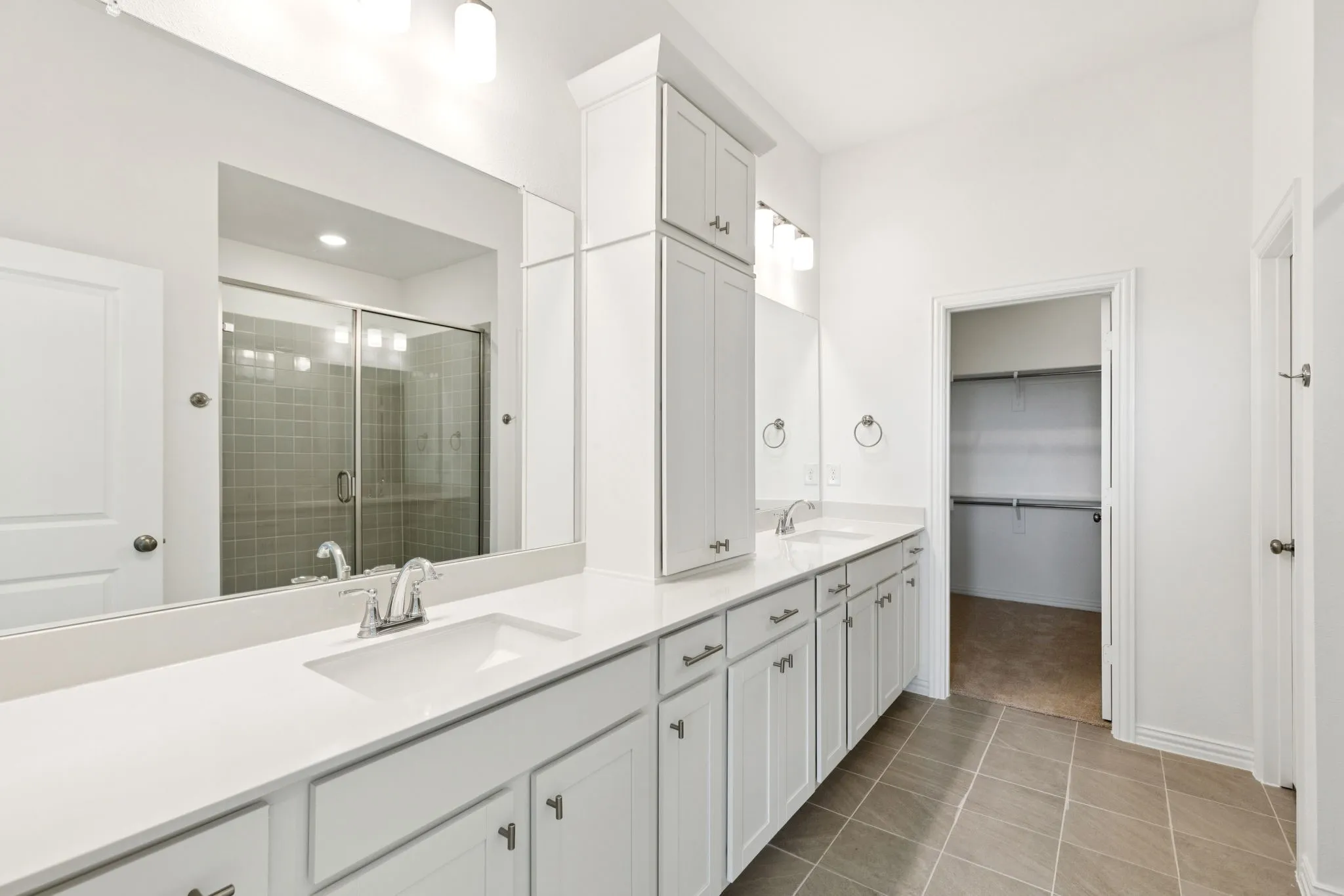 Townhouse For Rent in Dallas County , 3540 Pierce Lane, Grand Prairie, Texas 75052, 3 Bedroom, 3 Bathroom, 2 Garage spaces, 2,203 Sqft, built in 2025, mls#21374824, Real Estate Agent in Grand Prairie, Homes For Rent in Dallas county, Homes For Rent in Grand Prairie, Realtor in Grand Prairie Texas, Real Estate Brokerage Independent Realty Texas, Luminita Cordes Realtor