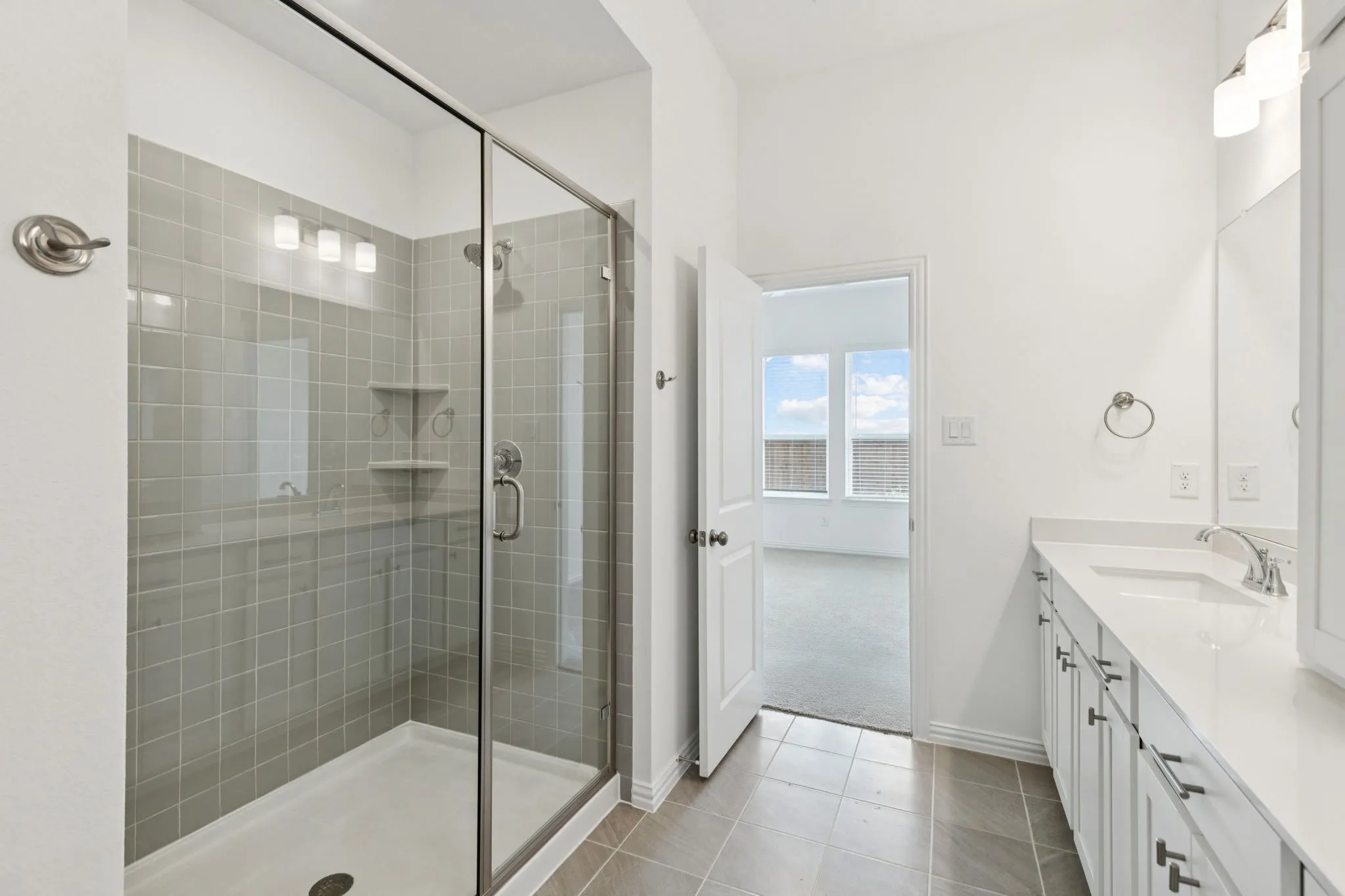 Townhouse For Rent in Dallas County , 3540 Pierce Lane, Grand Prairie, Texas 75052, 3 Bedroom, 3 Bathroom, 2 Garage spaces, 2,203 Sqft, built in 2025, mls#21374824, Real Estate Agent in Grand Prairie, Homes For Rent in Dallas county, Homes For Rent in Grand Prairie, Realtor in Grand Prairie Texas, Real Estate Brokerage Independent Realty Texas, Luminita Cordes Realtor
