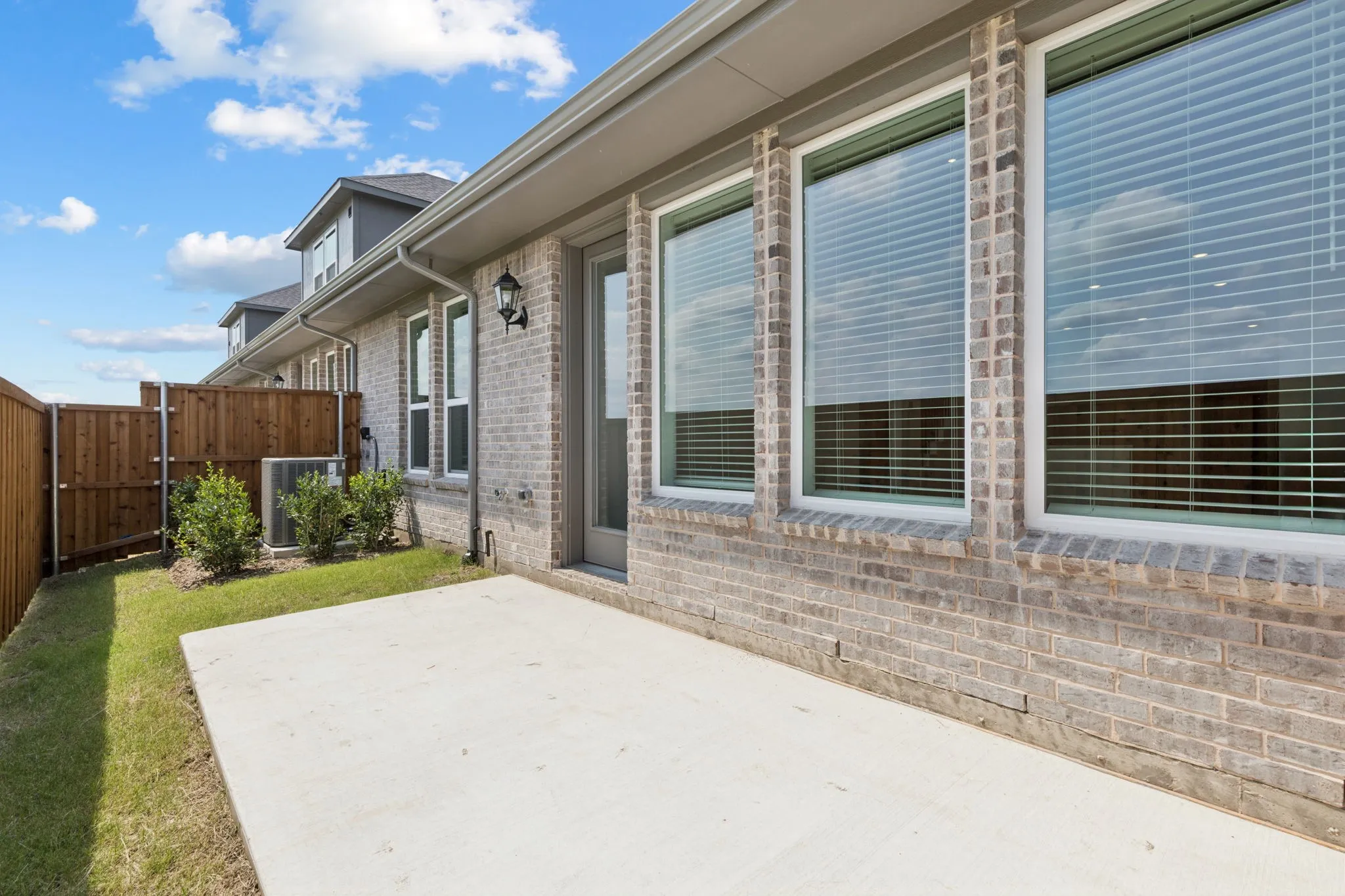 Townhouse For Rent in Dallas County , 3540 Pierce Lane, Grand Prairie, Texas 75052, 3 Bedroom, 3 Bathroom, 2 Garage spaces, 2,203 Sqft, built in 2025, mls#21374824, Real Estate Agent in Grand Prairie, Homes For Rent in Dallas county, Homes For Rent in Grand Prairie, Realtor in Grand Prairie Texas, Real Estate Brokerage Independent Realty Texas, Luminita Cordes Realtor