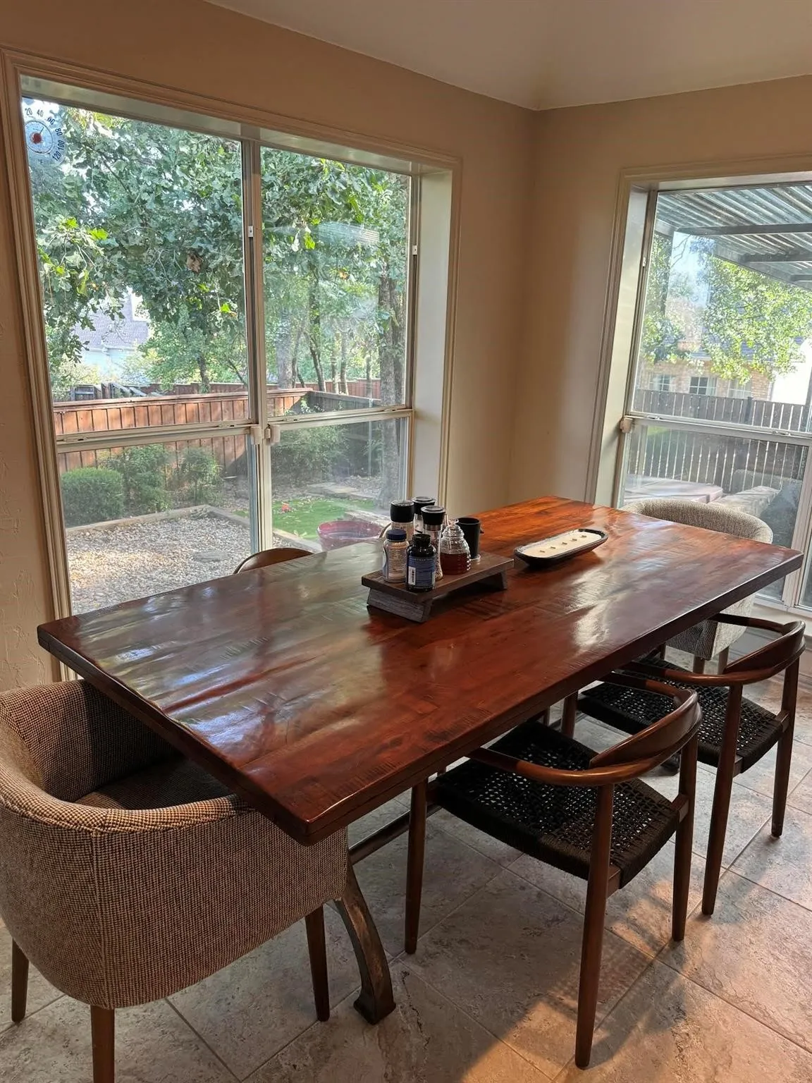 Single Family Residence For Sale in Denton County , 3103 Green Hollow Court, Highland Village, Texas 75077, 4 Bedroom, 3 Bathroom, 2 Garage spaces, 2,570 Sqft, built in 1995, mls#21372597, Real Estate Agent in Highland Village, Homes For Sale in Denton county, Homes For Sale in Highland Village, Realtor in Highland Village Texas, Real Estate Brokerage Independent Realty Texas, Luminita Cordes Realtor