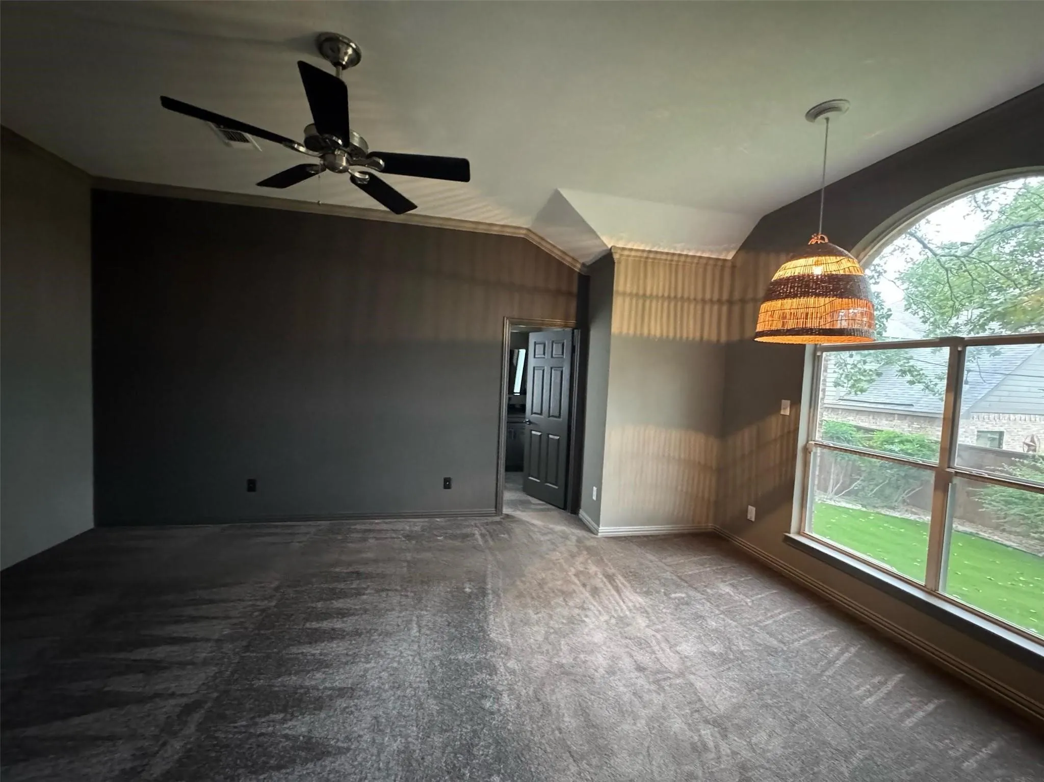 Single Family Residence For Sale in Denton County , 3103 Green Hollow Court, Highland Village, Texas 75077, 4 Bedroom, 3 Bathroom, 2 Garage spaces, 2,570 Sqft, built in 1995, mls#21372597, Real Estate Agent in Highland Village, Homes For Sale in Denton county, Homes For Sale in Highland Village, Realtor in Highland Village Texas, Real Estate Brokerage Independent Realty Texas, Luminita Cordes Realtor