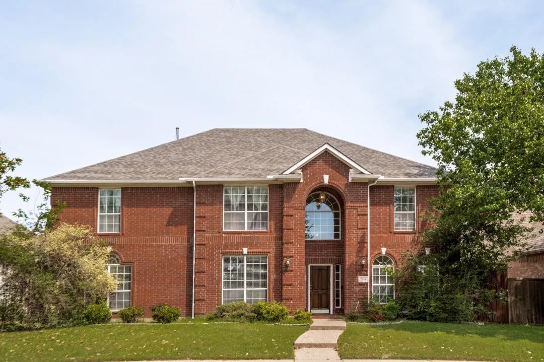 Single Family Residence For Sale in Collin County , 7531 Maribeth Drive, Dallas, Texas 75252, 5 Bedroom, 3 Bathroom, 2 Garage spaces, 3,357 Sqft, built in 1998, mls#21374715, Real Estate Agent in Dallas, Homes For Sale in Collin county, Homes For Sale in Dallas, Realtor in Dallas Texas, Real Estate Brokerage Independent Realty Texas, Luminita Cordes Realtor