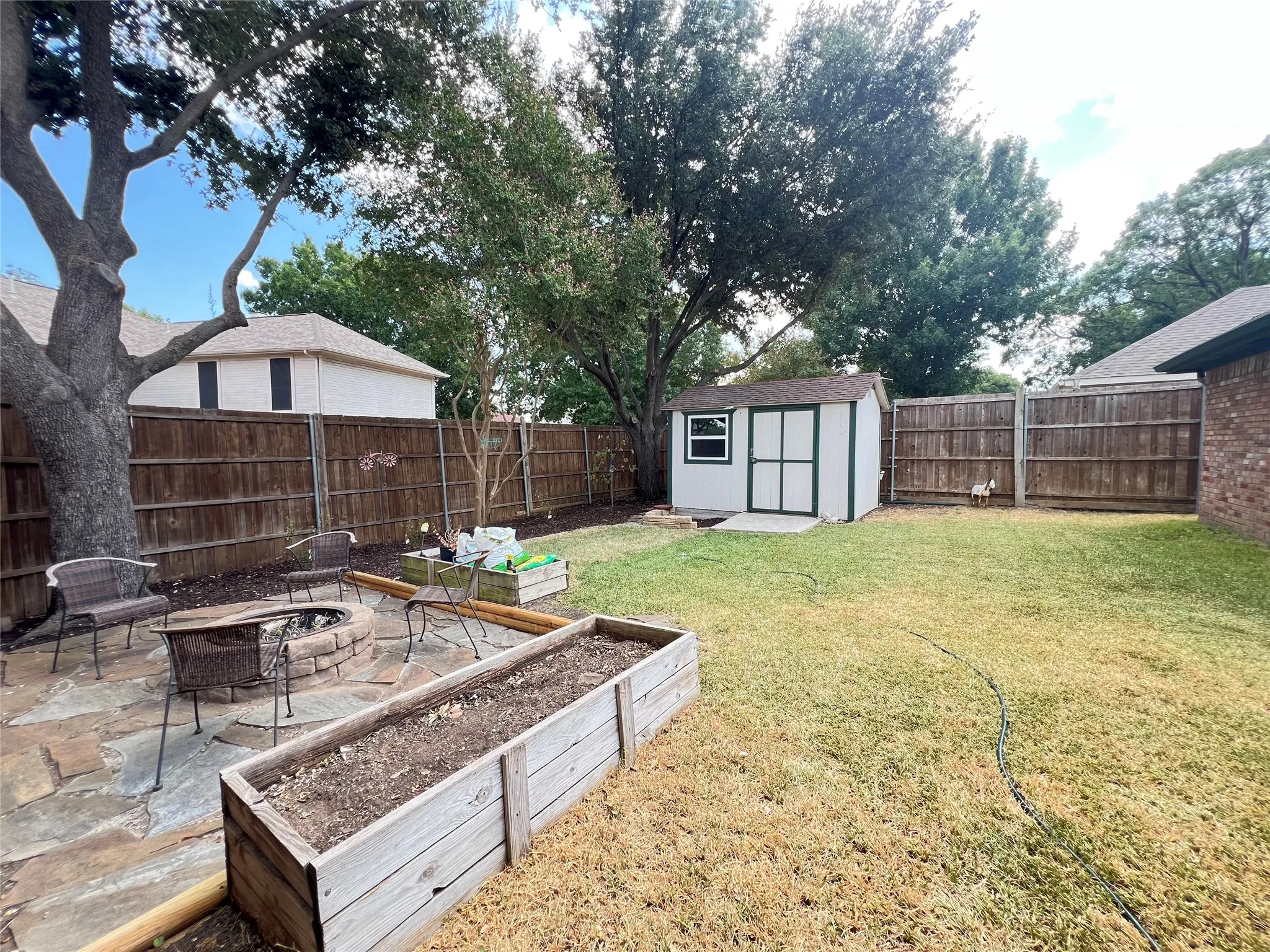 Single Family Residence For Rent in Collin County , 6816 Sweetwater Drive, Plano, Texas 75023, 3 Bedroom, 2 Bathroom, 2 Garage spaces, 1,931 Sqft, built in 1987, mls#21373657, Real Estate Agent in Plano, Homes For Rent in Collin county, Homes For Rent in Plano, Realtor in Plano Texas, Real Estate Brokerage Independent Realty Texas, Luminita Cordes Realtor