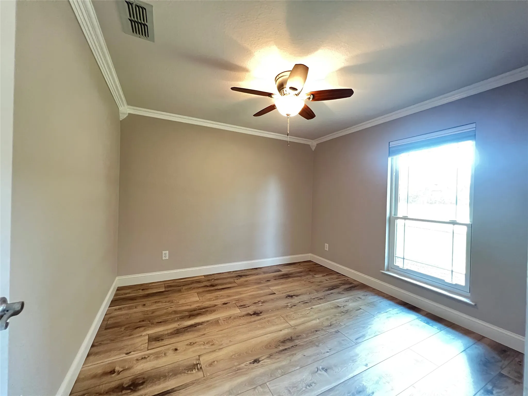 Single Family Residence For Rent in Collin County , 6816 Sweetwater Drive, Plano, Texas 75023, 3 Bedroom, 2 Bathroom, 2 Garage spaces, 1,931 Sqft, built in 1987, mls#21373657, Real Estate Agent in Plano, Homes For Rent in Collin county, Homes For Rent in Plano, Realtor in Plano Texas, Real Estate Brokerage Independent Realty Texas, Luminita Cordes Realtor