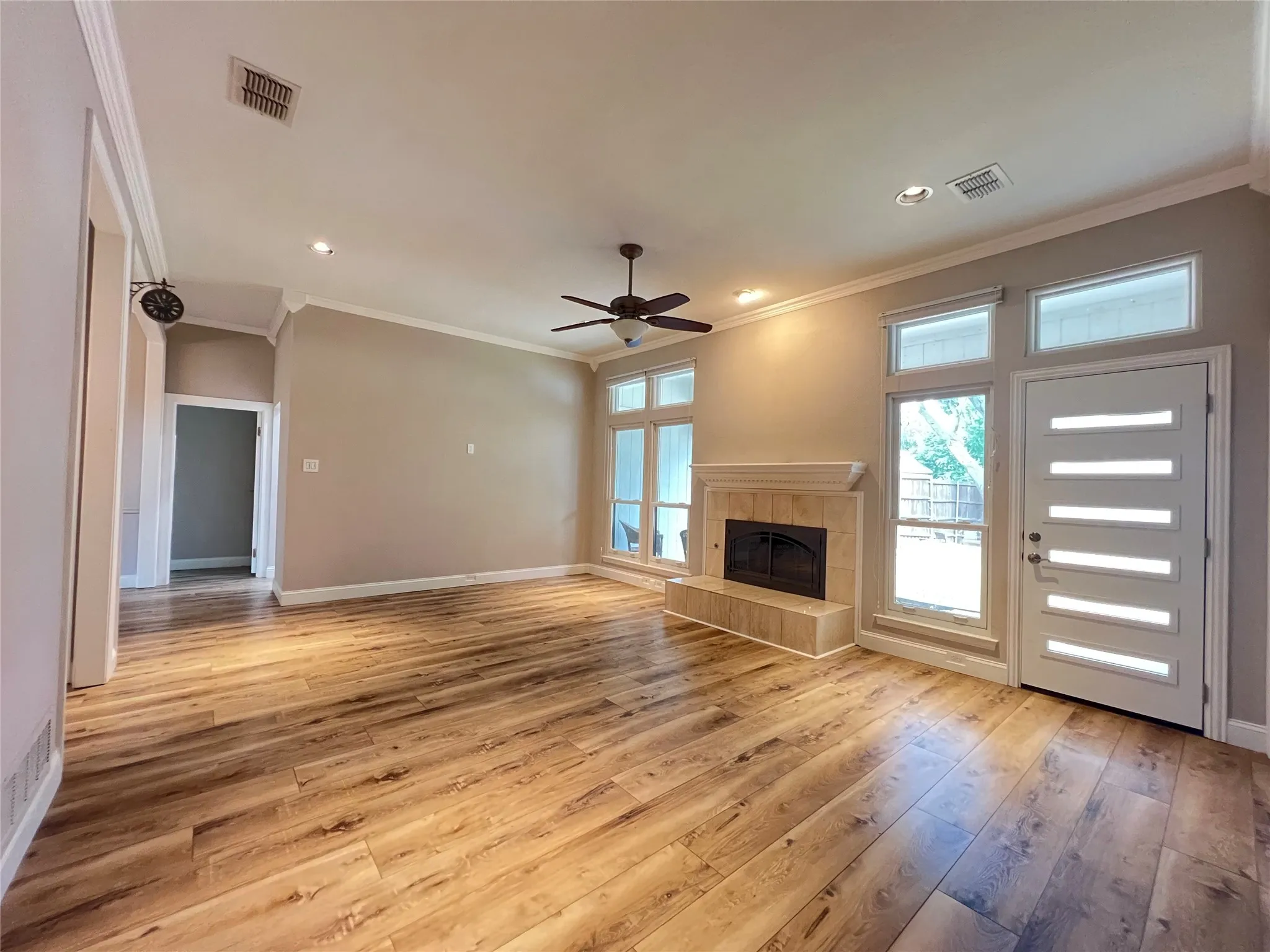 Single Family Residence For Rent in Collin County , 6816 Sweetwater Drive, Plano, Texas 75023, 3 Bedroom, 2 Bathroom, 2 Garage spaces, 1,931 Sqft, built in 1987, mls#21373657, Real Estate Agent in Plano, Homes For Rent in Collin county, Homes For Rent in Plano, Realtor in Plano Texas, Real Estate Brokerage Independent Realty Texas, Luminita Cordes Realtor