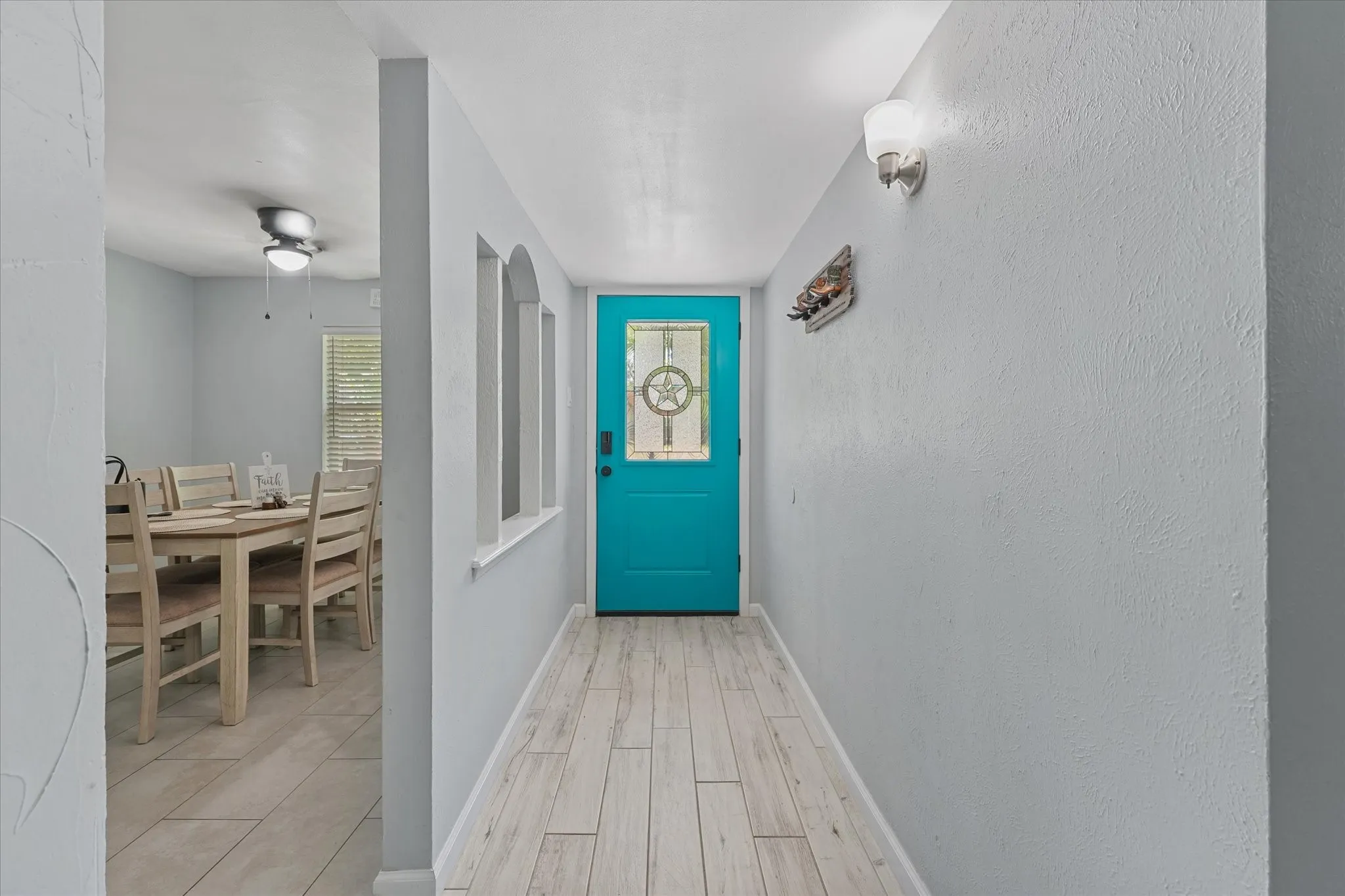 Single Family Residence For Sale in Dallas County , 6317 Briar Knoll Drive, Garland, Texas 75043, 3 Bedroom, 2 Bathroom, 2 Garage spaces, 1,673 Sqft, built in 1974, mls#21364137, Real Estate Agent in Garland, Homes For Sale in Dallas county, Homes For Sale in Garland, Realtor in Garland Texas, Real Estate Brokerage Independent Realty Texas, Luminita Cordes Realtor