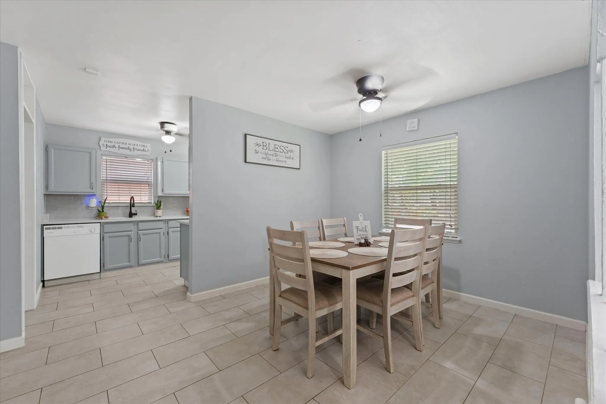 Single Family Residence For Sale in Dallas County , 6317 Briar Knoll Drive, Garland, Texas 75043, 3 Bedroom, 2 Bathroom, 2 Garage spaces, 1,673 Sqft, built in 1974, mls#21364137, Real Estate Agent in Garland, Homes For Sale in Dallas county, Homes For Sale in Garland, Realtor in Garland Texas, Real Estate Brokerage Independent Realty Texas, Luminita Cordes Realtor
