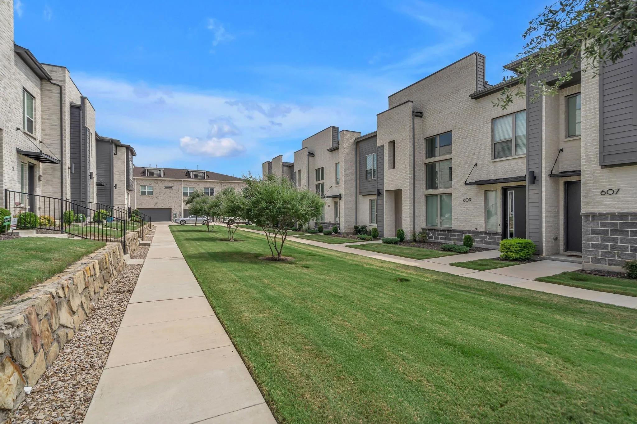 Townhouse For Rent in Collin County , 611 COLLIER Drive, Plano, Texas 75075, 3 Bedroom, 3 Bathroom, 2 Garage spaces, 1,806 Sqft, built in 2021, mls#21374856, Real Estate Agent in Plano, Homes For Rent in Collin county, Homes For Rent in Plano, Realtor in Plano Texas, Real Estate Brokerage Independent Realty Texas, Luminita Cordes Realtor