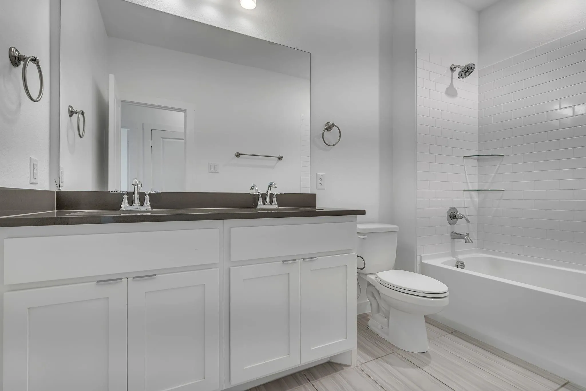 Townhouse For Rent in Collin County , 611 COLLIER Drive, Plano, Texas 75075, 3 Bedroom, 3 Bathroom, 2 Garage spaces, 1,806 Sqft, built in 2021, mls#21374856, Real Estate Agent in Plano, Homes For Rent in Collin county, Homes For Rent in Plano, Realtor in Plano Texas, Real Estate Brokerage Independent Realty Texas, Luminita Cordes Realtor