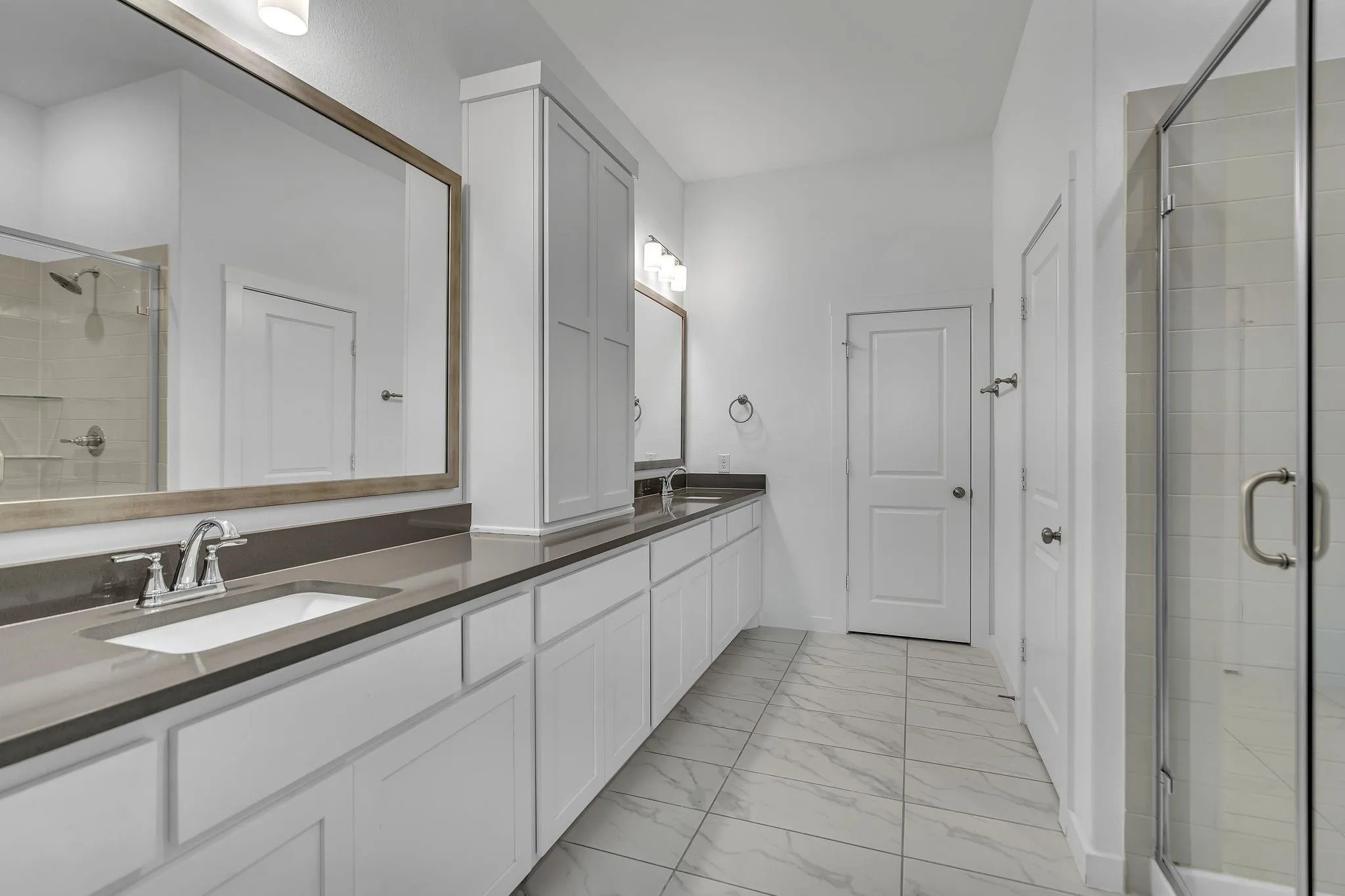 Townhouse For Rent in Collin County , 611 COLLIER Drive, Plano, Texas 75075, 3 Bedroom, 3 Bathroom, 2 Garage spaces, 1,806 Sqft, built in 2021, mls#21374856, Real Estate Agent in Plano, Homes For Rent in Collin county, Homes For Rent in Plano, Realtor in Plano Texas, Real Estate Brokerage Independent Realty Texas, Luminita Cordes Realtor