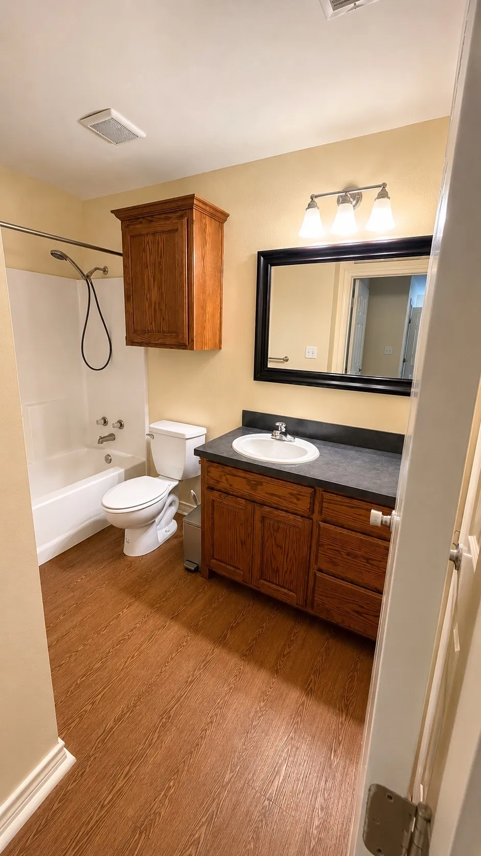 Townhouse For Rent in Taylor County , 2450 Union Lane, Abilene, Texas 79601, 1 Bedroom, 1 Bathroom, Garage spaces, 980 Sqft, built in 2007, mls#21374875, Real Estate Agent in Abilene, Homes For Rent in Taylor county, Homes For Rent in Abilene, Realtor in Abilene Texas, Real Estate Brokerage Independent Realty Texas, Luminita Cordes Realtor