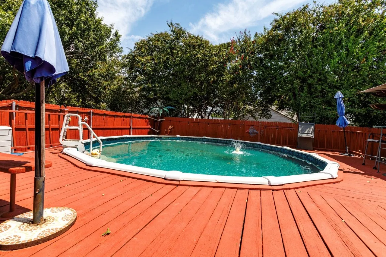 Single Family Residence For Sale in Tarrant County , 6912 Lyndale Drive, Watauga, Texas 76148, 3 Bedroom, 2 Bathroom, 2 Garage spaces, 1,590 Sqft, built in 1988, mls#21374877, Real Estate Agent in Watauga, Homes For Sale in Tarrant county, Homes For Sale in Watauga, Realtor in Watauga Texas, Real Estate Brokerage Independent Realty Texas, Luminita Cordes Realtor