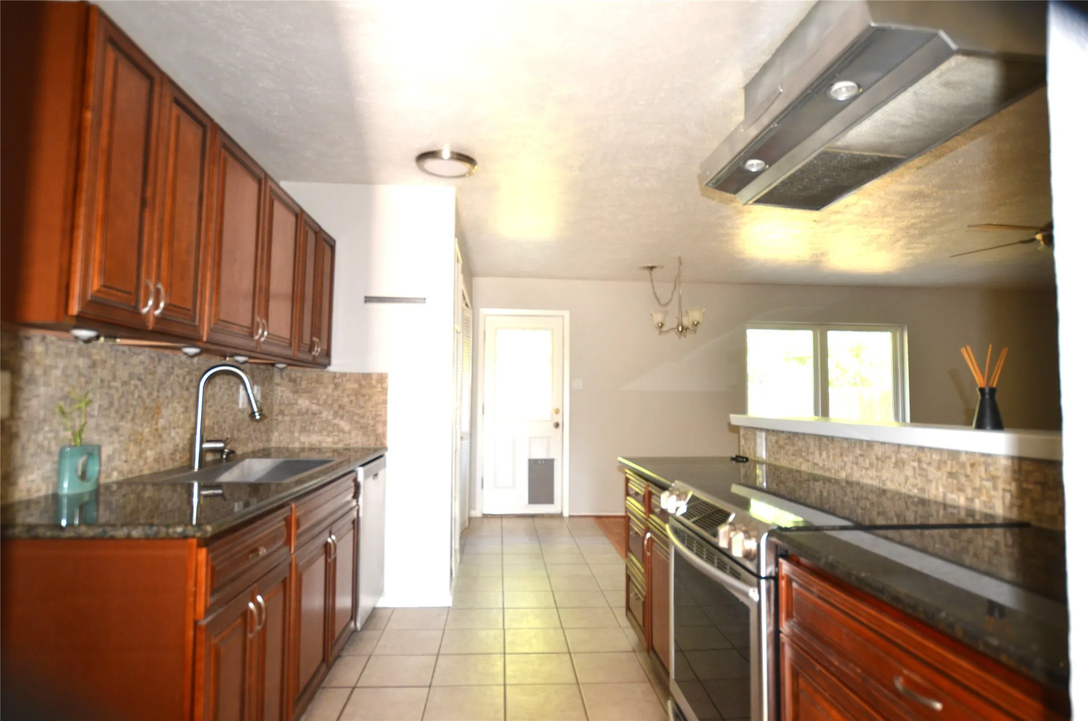 Single Family Residence For Rent in Collin County , 114 W Way Drive, Allen, Texas 75002, 3 Bedroom, 2 Bathroom, 2 Garage spaces, 1,430 Sqft, built in 1978, mls#21374595, Real Estate Agent in Allen, Homes For Rent in Collin county, Homes For Rent in Allen, Realtor in Allen Texas, Real Estate Brokerage Independent Realty Texas, Luminita Cordes Realtor