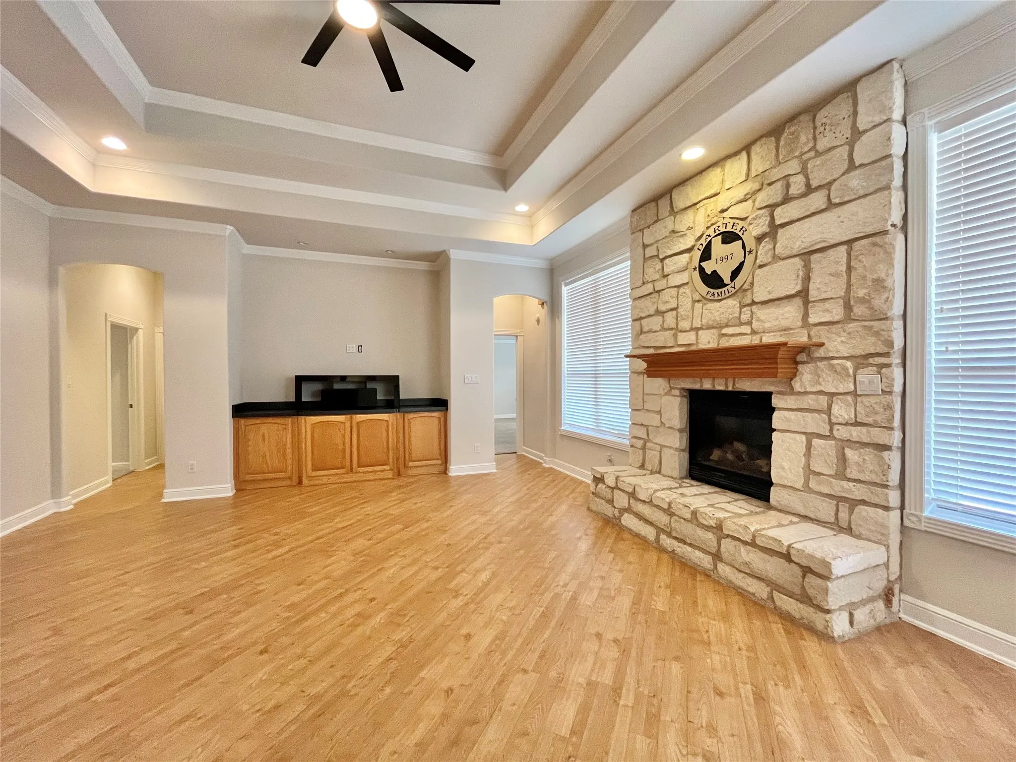 Single Family Residence For Sale in Wise County , 245 Spring Creek Court, Paradise, Texas 76073, 3 Bedroom, 3 Bathroom, 3 Garage spaces, 2,640 Sqft, built in 2001, mls#21372609, Real Estate Agent in Paradise, Homes For Sale in Wise county, Homes For Sale in Paradise, Realtor in Paradise Texas, Real Estate Brokerage Independent Realty Texas, Luminita Cordes Realtor