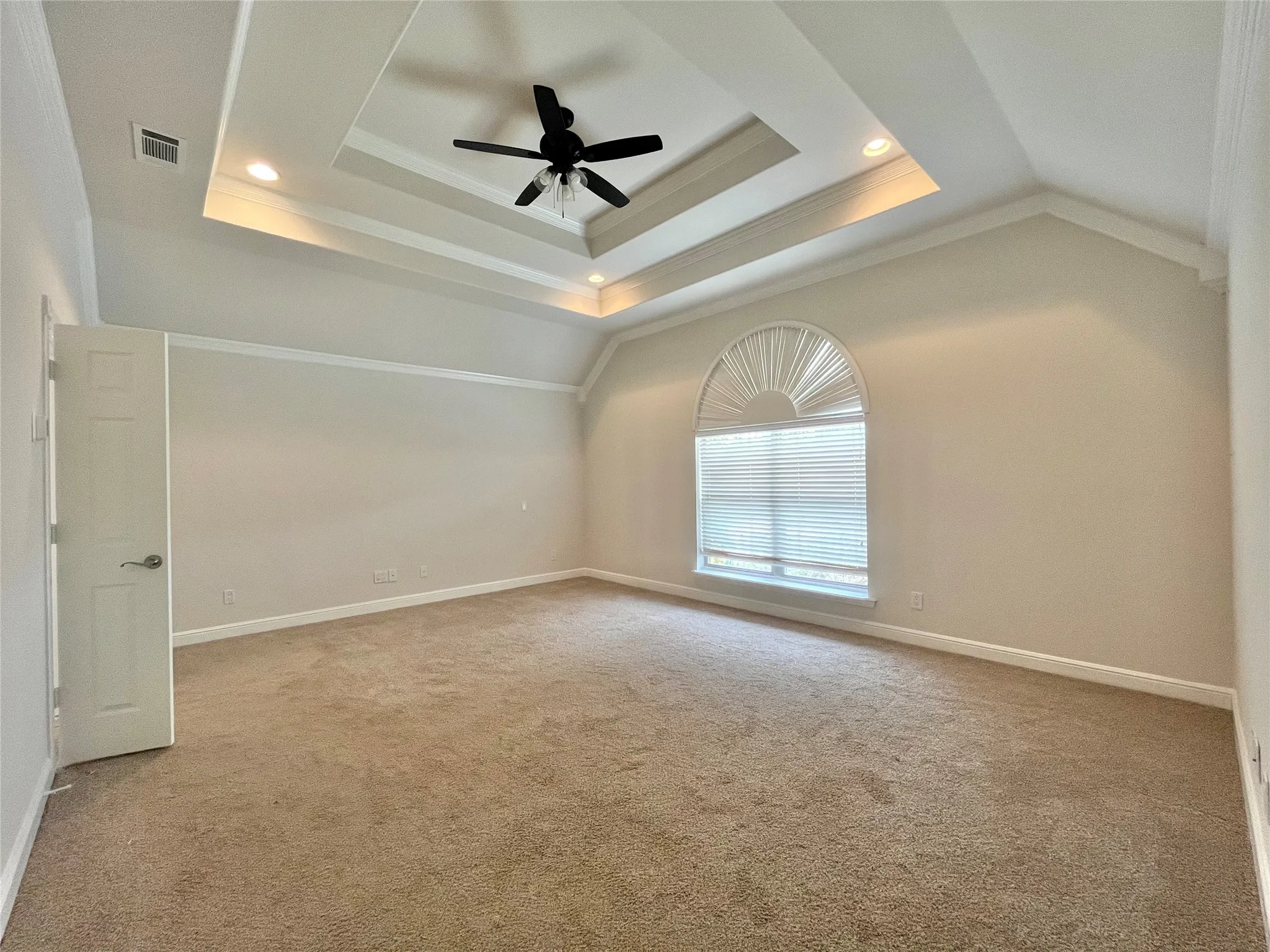 Single Family Residence For Sale in Wise County , 245 Spring Creek Court, Paradise, Texas 76073, 3 Bedroom, 3 Bathroom, 3 Garage spaces, 2,640 Sqft, built in 2001, mls#21372609, Real Estate Agent in Paradise, Homes For Sale in Wise county, Homes For Sale in Paradise, Realtor in Paradise Texas, Real Estate Brokerage Independent Realty Texas, Luminita Cordes Realtor