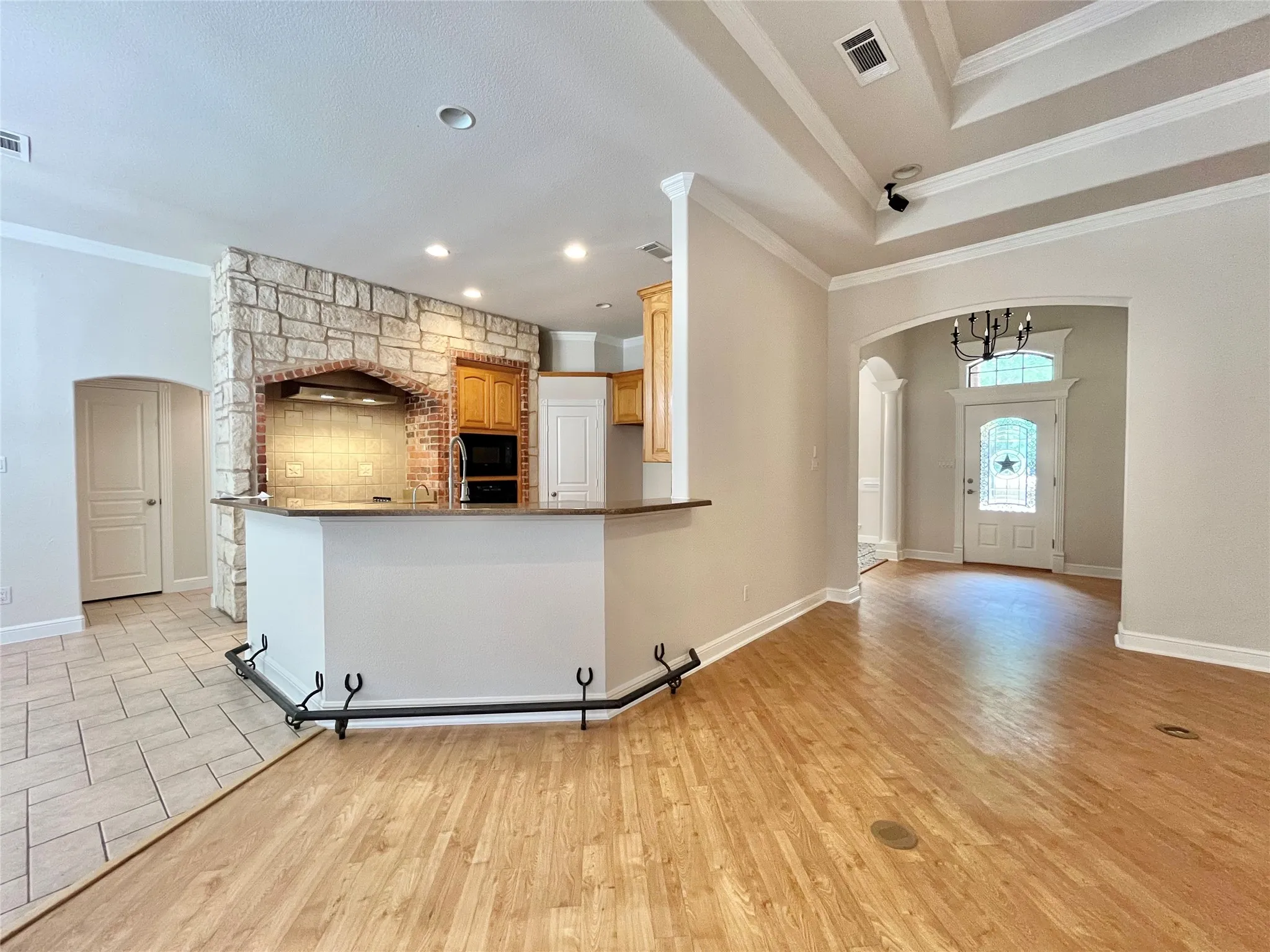 Single Family Residence For Sale in Wise County , 245 Spring Creek Court, Paradise, Texas 76073, 3 Bedroom, 3 Bathroom, 3 Garage spaces, 2,640 Sqft, built in 2001, mls#21372609, Real Estate Agent in Paradise, Homes For Sale in Wise county, Homes For Sale in Paradise, Realtor in Paradise Texas, Real Estate Brokerage Independent Realty Texas, Luminita Cordes Realtor