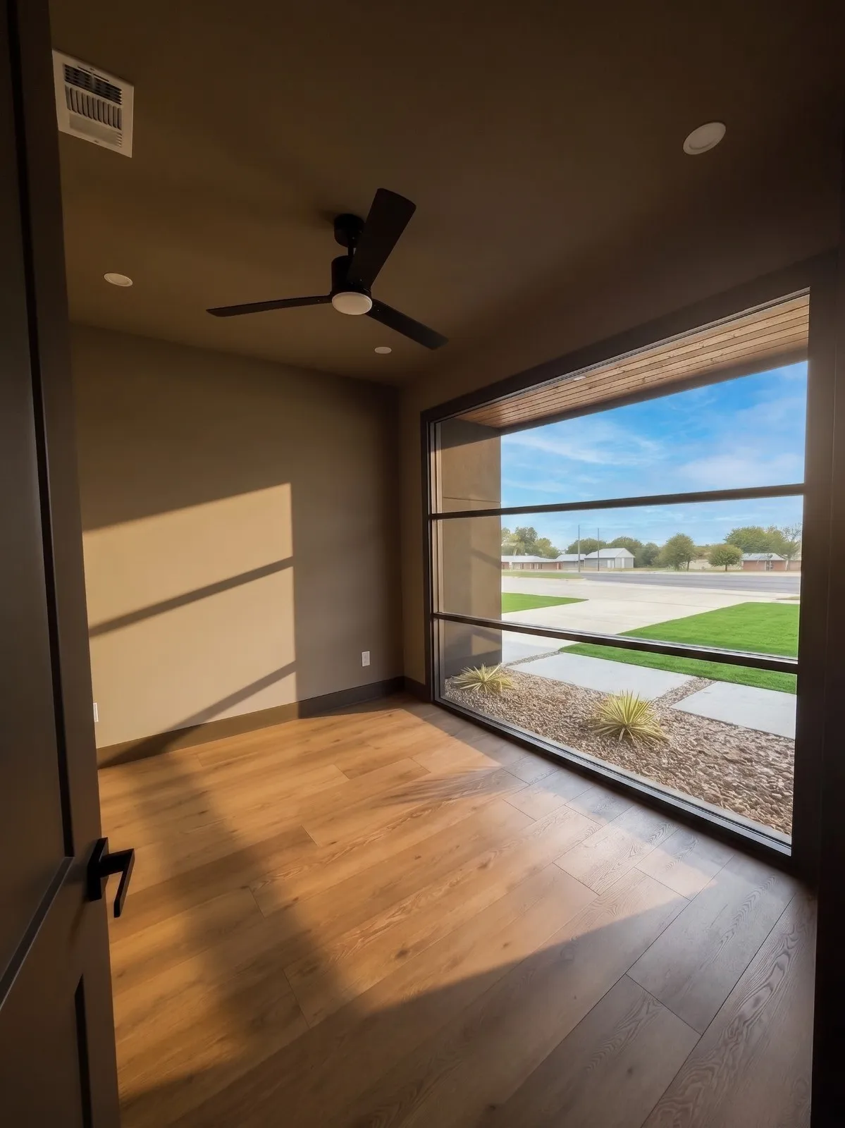 Single Family Residence For Sale in Dallas County , 2316 Gooch Street, Dallas, Texas 75241, 7 Bedroom, 5 Bathroom, 2 Garage spaces, 3,257 Sqft, built in 2026, mls#21372838, Real Estate Agent in Dallas, Homes For Sale in Dallas county, Homes For Sale in Dallas, Realtor in Dallas Texas, Real Estate Brokerage Independent Realty Texas, Luminita Cordes Realtor