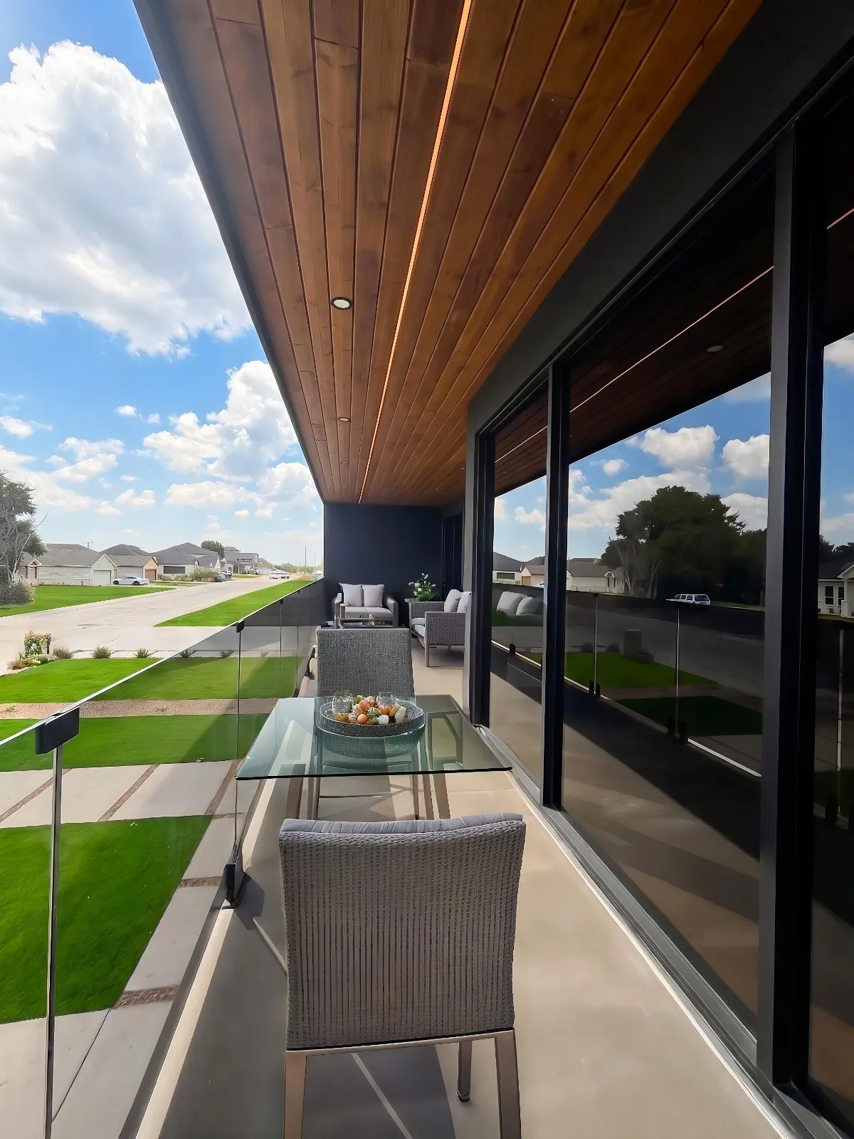 Single Family Residence For Sale in Dallas County , 2316 Gooch Street, Dallas, Texas 75241, 7 Bedroom, 5 Bathroom, 2 Garage spaces, 3,257 Sqft, built in 2026, mls#21372838, Real Estate Agent in Dallas, Homes For Sale in Dallas county, Homes For Sale in Dallas, Realtor in Dallas Texas, Real Estate Brokerage Independent Realty Texas, Luminita Cordes Realtor