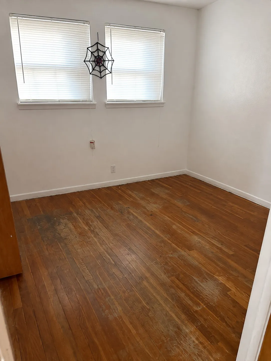 Single Family Residence For Sale in Wichita County , 1624 Andrews Drive, Wichita Falls, Texas 76301, 3 Bedroom, 2 Bathroom, 1 Garage spaces, 1,353 Sqft, built in 1968, mls#21373311, Real Estate Agent in Wichita Falls, Homes For Sale in Wichita county, Homes For Sale in Wichita Falls, Realtor in Wichita Falls Texas, Real Estate Brokerage Independent Realty Texas, Luminita Cordes Realtor
