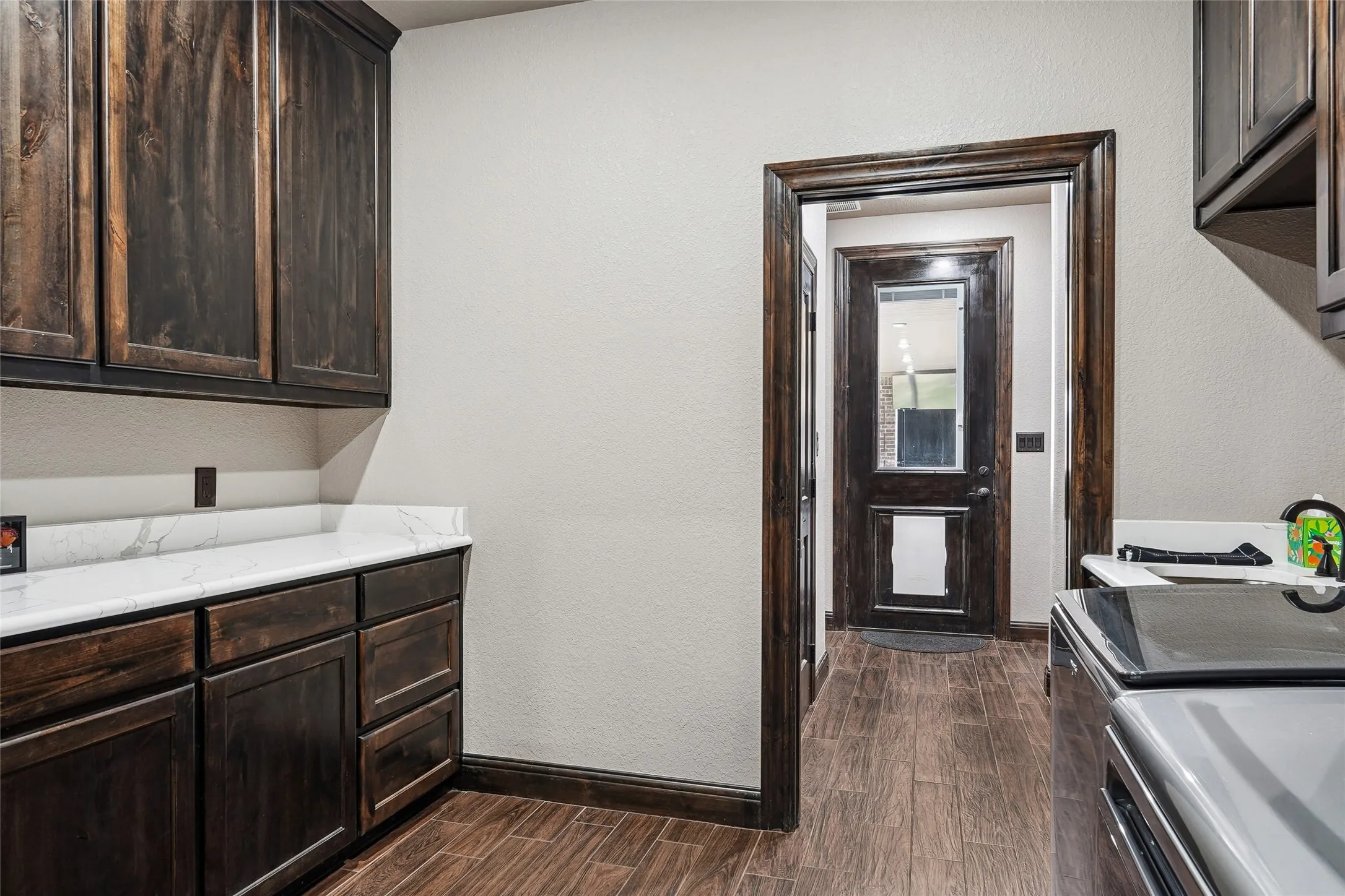 Single Family Residence For Sale in Cooke County , 820 Fleitman Drive, Muenster, Texas 76252, 3 Bedroom, 3 Bathroom, 2 Garage spaces, 2,472 Sqft, built in 2021, mls#21374127, Real Estate Agent in Muenster, Homes For Sale in Cooke county, Homes For Sale in Muenster, Realtor in Muenster Texas, Real Estate Brokerage Independent Realty Texas, Luminita Cordes Realtor