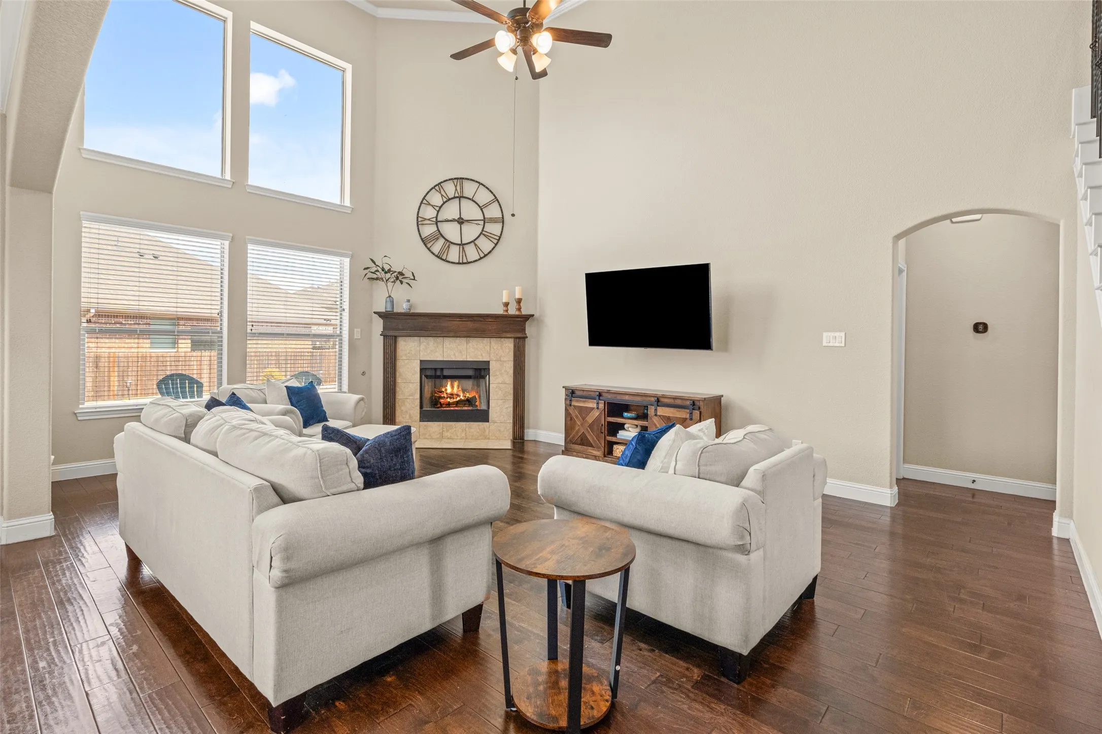 Single Family Residence For Sale in Tarrant County , 5028 Chisholm View Drive, Fort Worth, Texas 76123, 4 Bedroom, 3 Bathroom, 2 Garage spaces, 3,253 Sqft, built in 2018, mls#21370817, Real Estate Agent in Fort Worth, Homes For Sale in Tarrant county, Homes For Sale in Fort Worth, Realtor in Fort Worth Texas, Real Estate Brokerage Independent Realty Texas, Luminita Cordes Realtor
