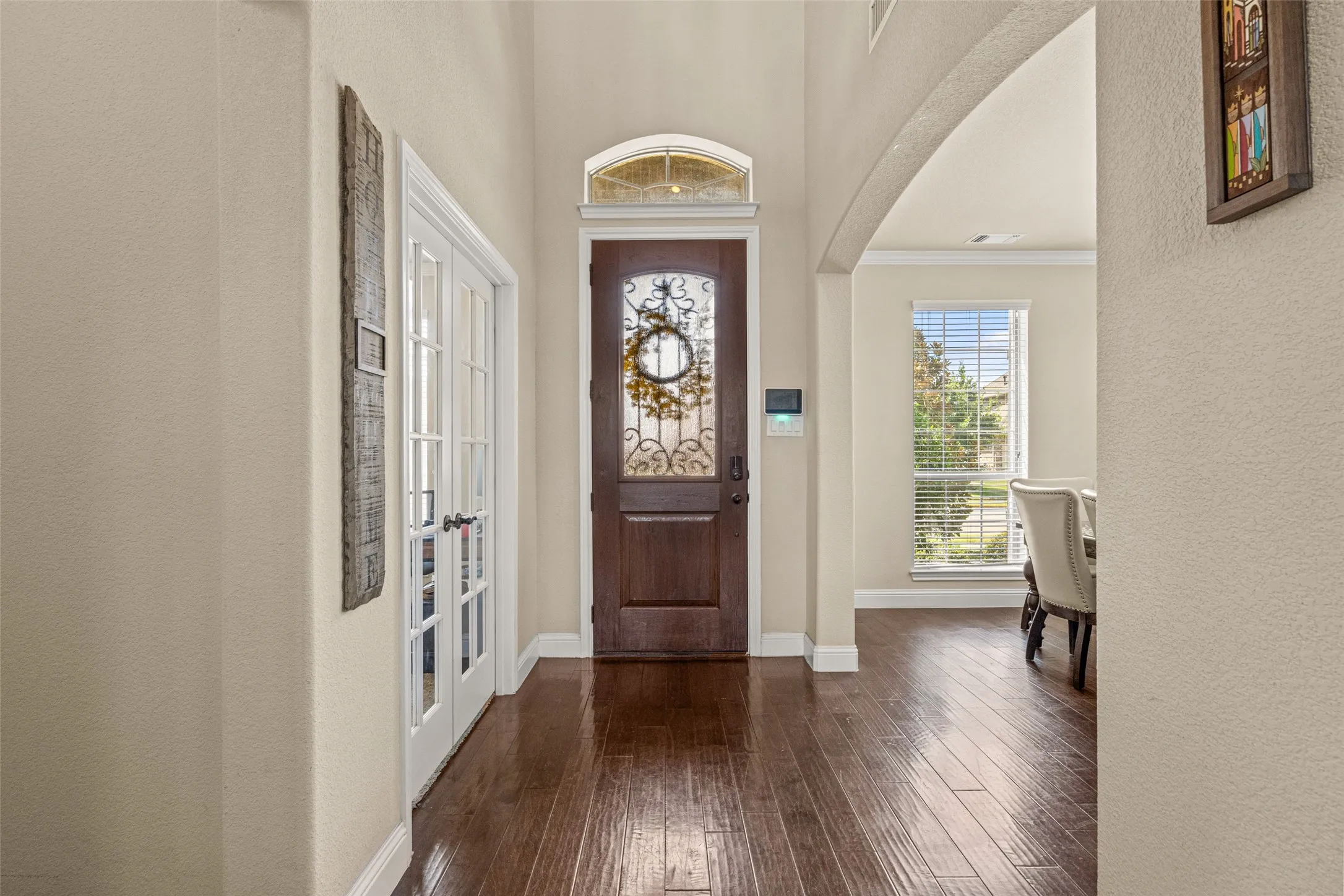 Single Family Residence For Sale in Tarrant County , 5028 Chisholm View Drive, Fort Worth, Texas 76123, 4 Bedroom, 3 Bathroom, 2 Garage spaces, 3,253 Sqft, built in 2018, mls#21370817, Real Estate Agent in Fort Worth, Homes For Sale in Tarrant county, Homes For Sale in Fort Worth, Realtor in Fort Worth Texas, Real Estate Brokerage Independent Realty Texas, Luminita Cordes Realtor