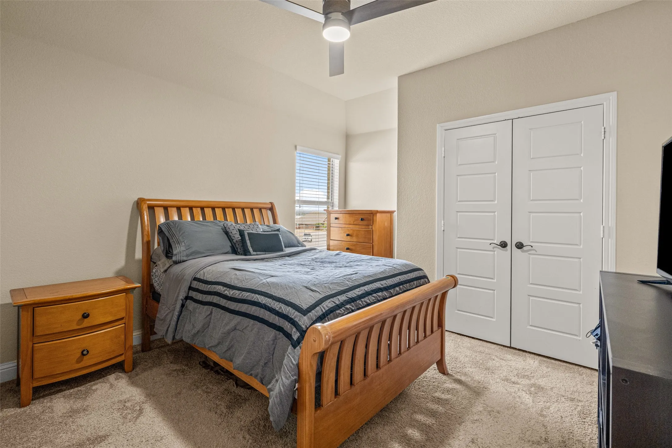 Single Family Residence For Sale in Tarrant County , 5028 Chisholm View Drive, Fort Worth, Texas 76123, 4 Bedroom, 3 Bathroom, 2 Garage spaces, 3,253 Sqft, built in 2018, mls#21370817, Real Estate Agent in Fort Worth, Homes For Sale in Tarrant county, Homes For Sale in Fort Worth, Realtor in Fort Worth Texas, Real Estate Brokerage Independent Realty Texas, Luminita Cordes Realtor