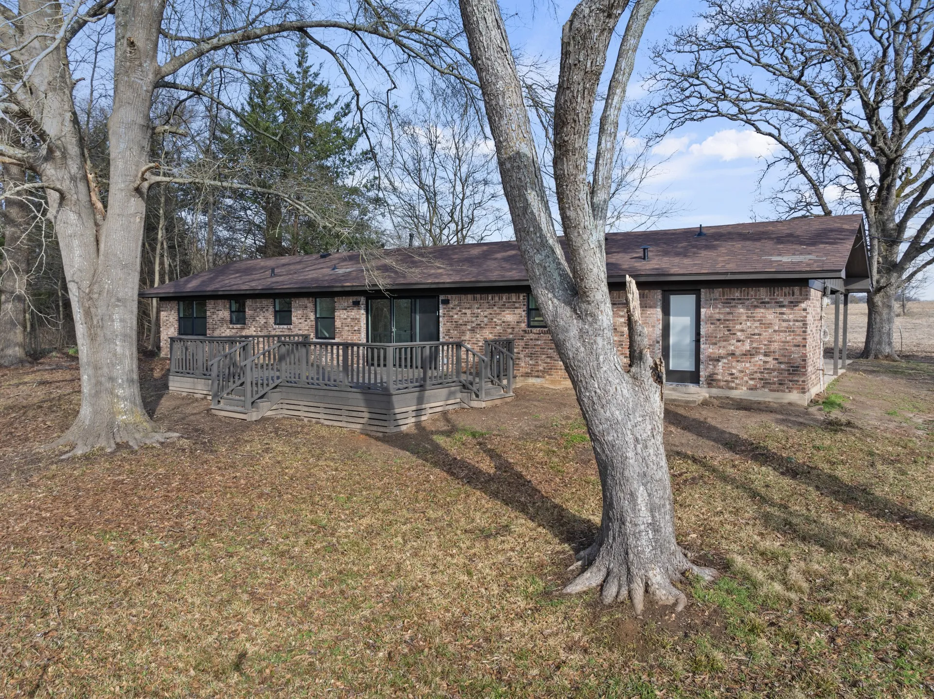 Farm For Sale in Morris County , 10 County Road 3357, Omaha, Texas 75571, 3 Bedroom, 2 Bathroom, Garage spaces, 1,400 Sqft, built in 1971, mls#21374908, Real Estate Agent in Omaha, Homes For Sale in Morris county, Homes For Sale in Omaha, Realtor in Omaha Texas, Real Estate Brokerage Independent Realty Texas, Luminita Cordes Realtor