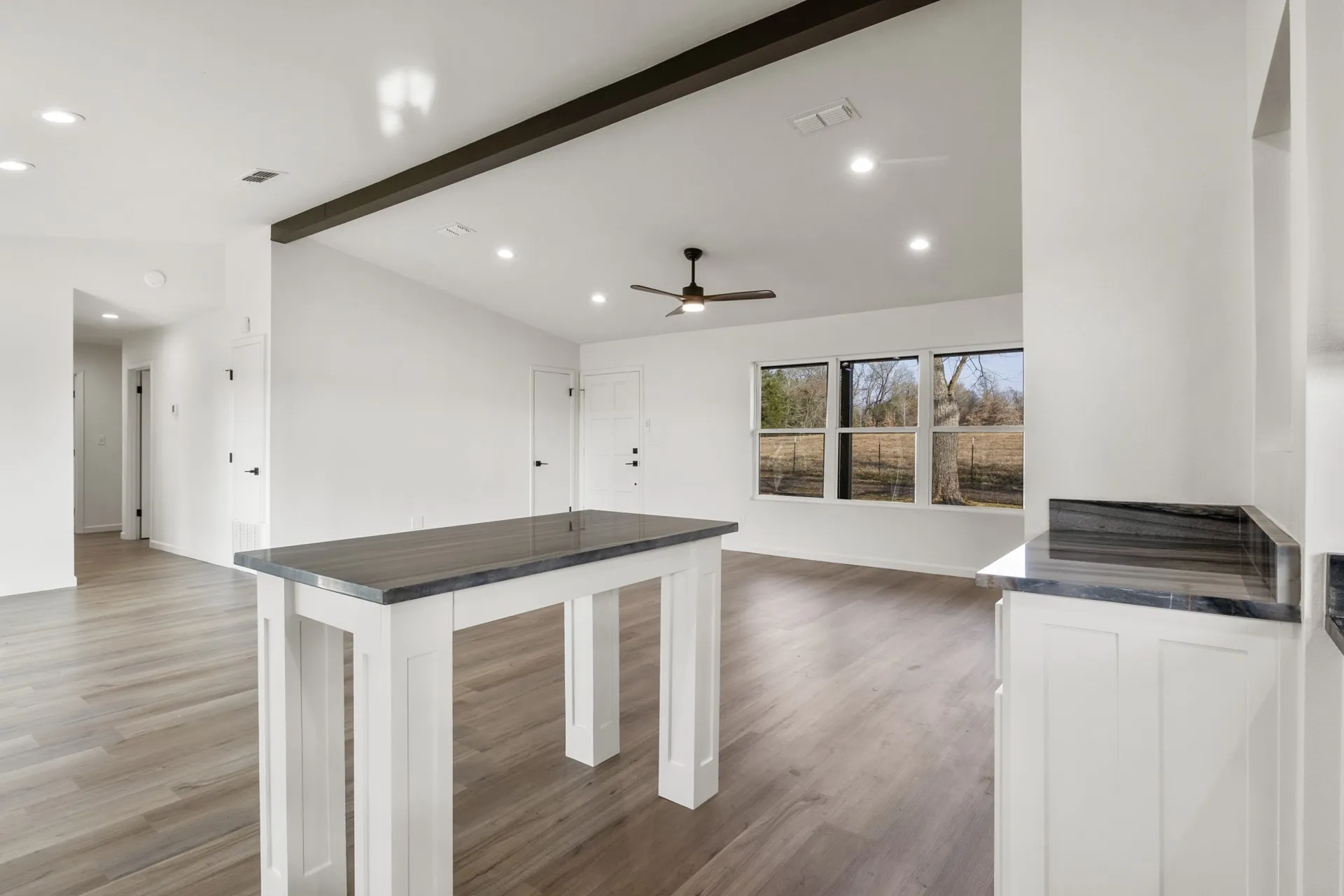 Farm For Sale in Morris County , 10 County Road 3357, Omaha, Texas 75571, 3 Bedroom, 2 Bathroom, Garage spaces, 1,400 Sqft, built in 1971, mls#21374908, Real Estate Agent in Omaha, Homes For Sale in Morris county, Homes For Sale in Omaha, Realtor in Omaha Texas, Real Estate Brokerage Independent Realty Texas, Luminita Cordes Realtor