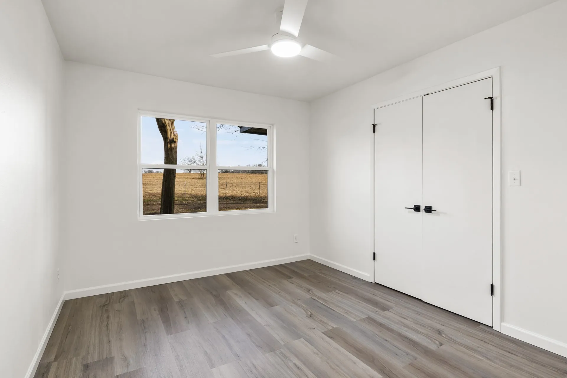 Farm For Sale in Morris County , 10 County Road 3357, Omaha, Texas 75571, 3 Bedroom, 2 Bathroom, Garage spaces, 1,400 Sqft, built in 1971, mls#21374908, Real Estate Agent in Omaha, Homes For Sale in Morris county, Homes For Sale in Omaha, Realtor in Omaha Texas, Real Estate Brokerage Independent Realty Texas, Luminita Cordes Realtor